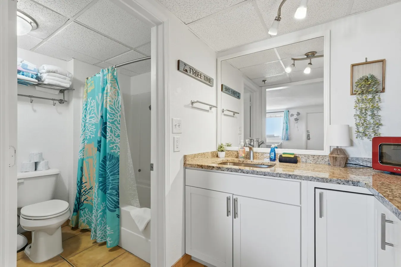 The Sea & Breeze: 1 Bed Condo w/Pool Steps to Beach 16