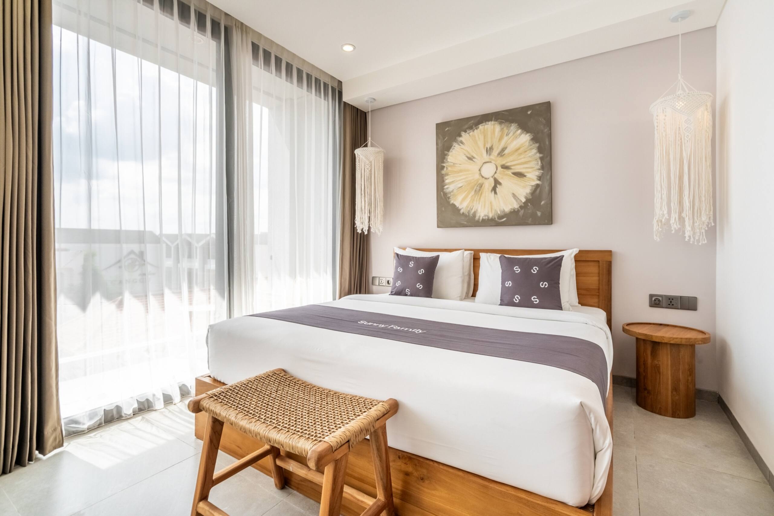 1BR Beachside Canggu Suite | Pool & Rooftop Gym — photo 3