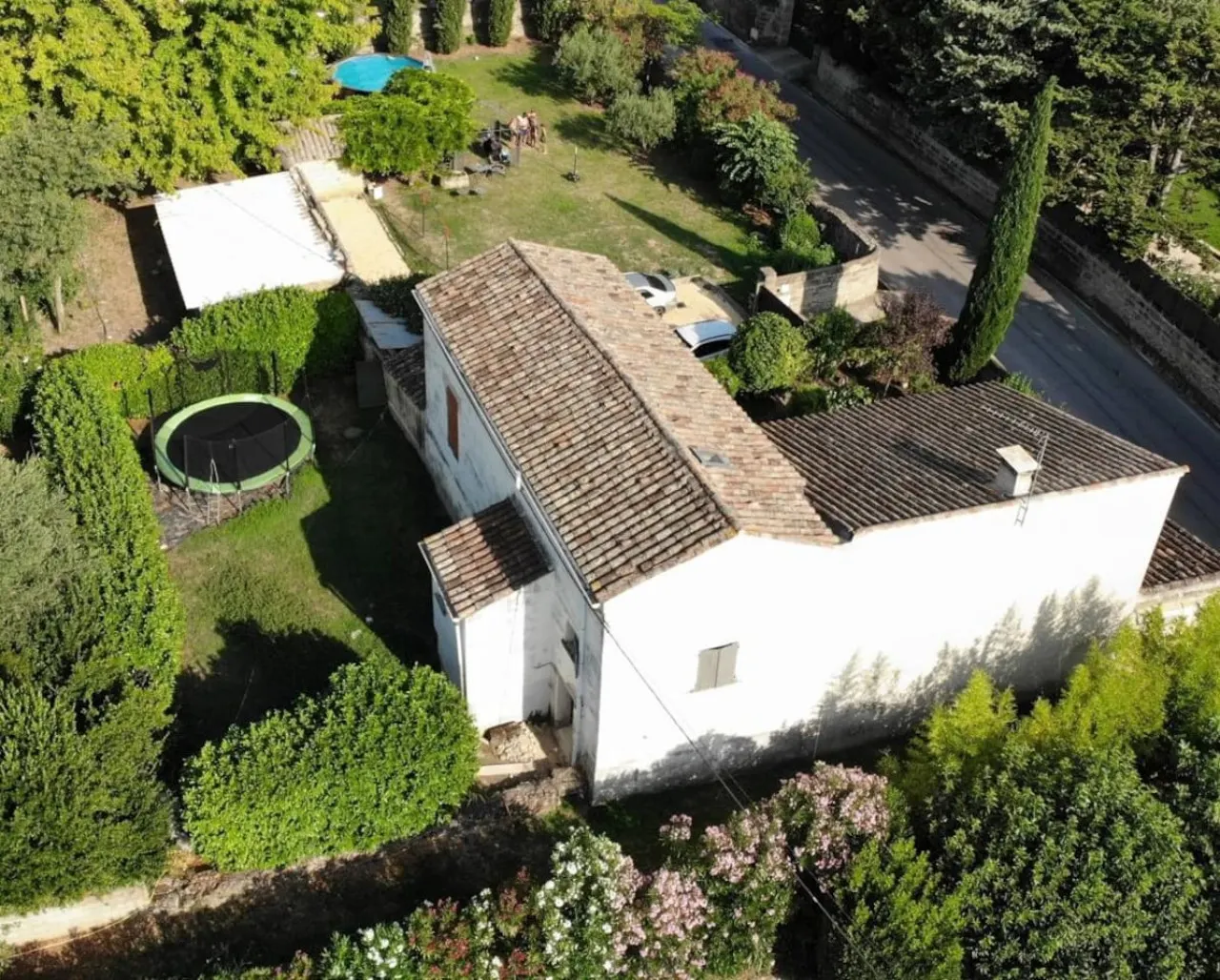 Mas : jardin, piscine, fibre, parking, 5’ centre 2