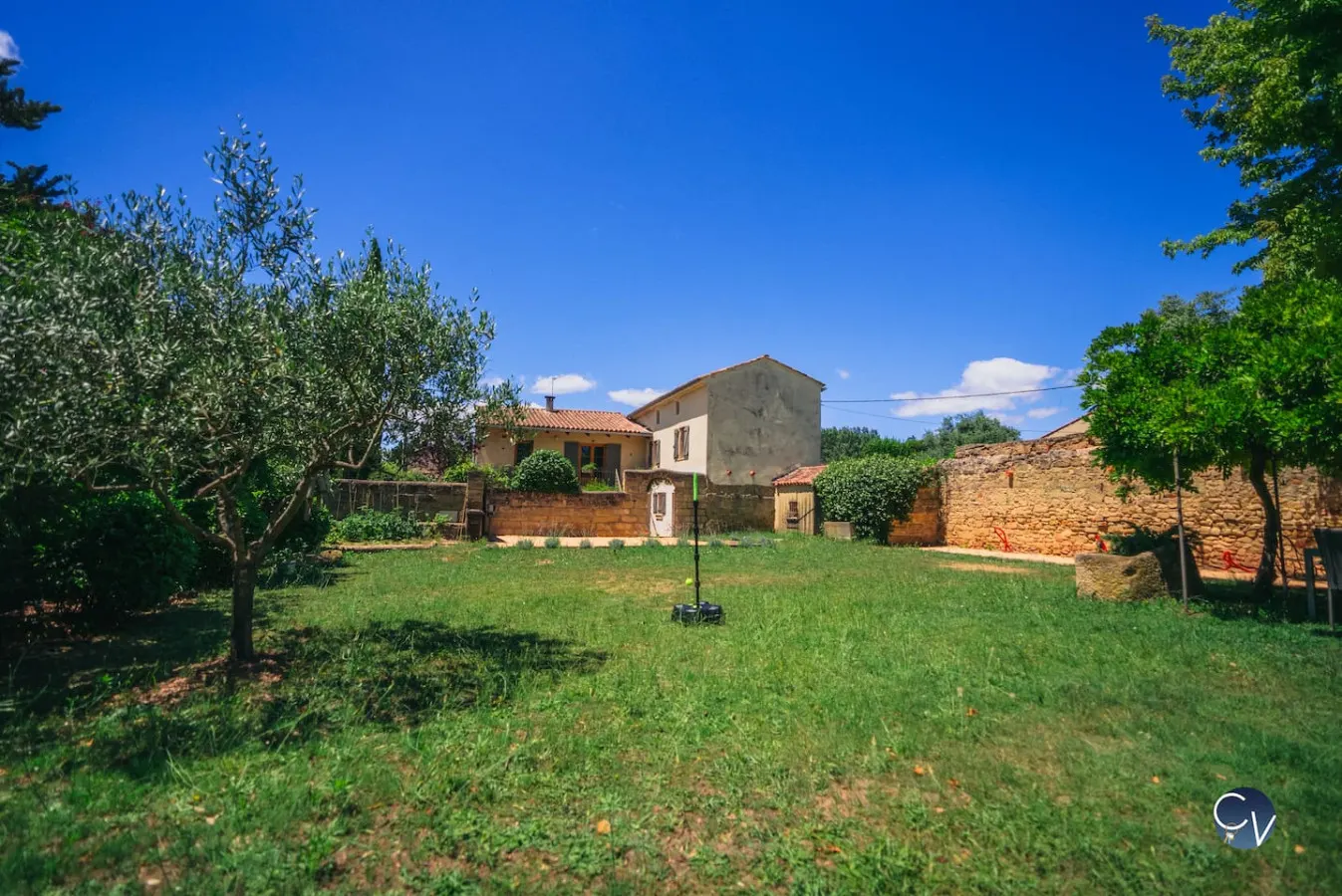 Mas : jardin, piscine, fibre, parking, 5’ centre 9