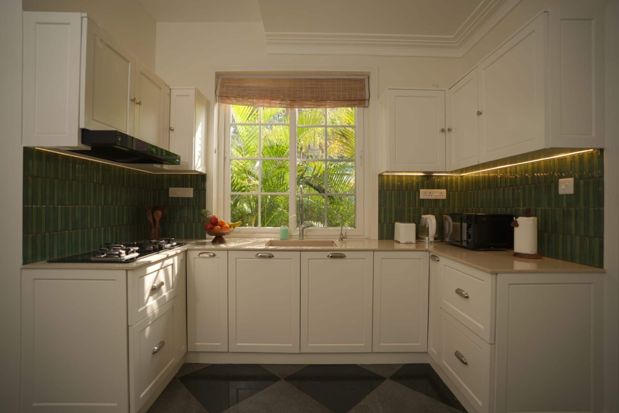 Luxury 4bhk Villa with pvt pool/Cook in Assagao 24