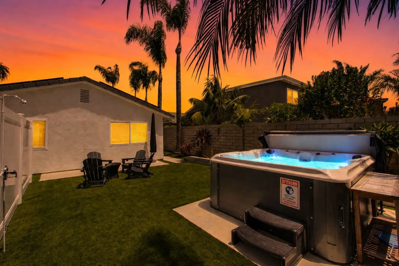 HB Regal Gem - Minutes To Beach, Spa, Patio