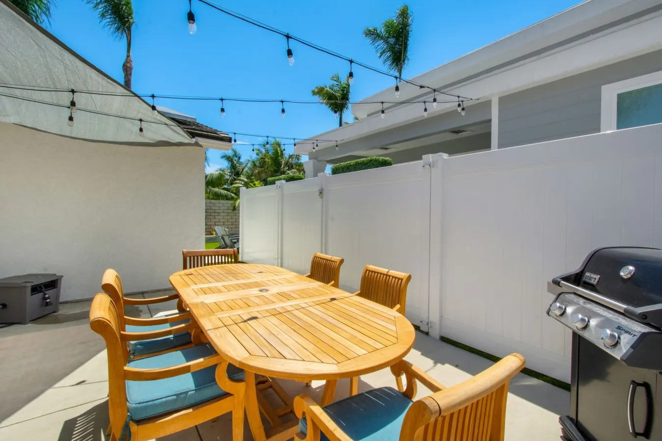HB Regal Gem - Minutes To Beach, Spa, Patio 12