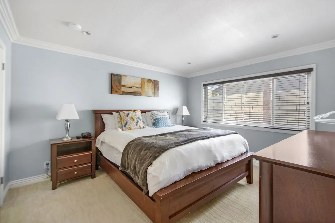HB Regal Gem - Minutes To Beach, Spa, Patio 20