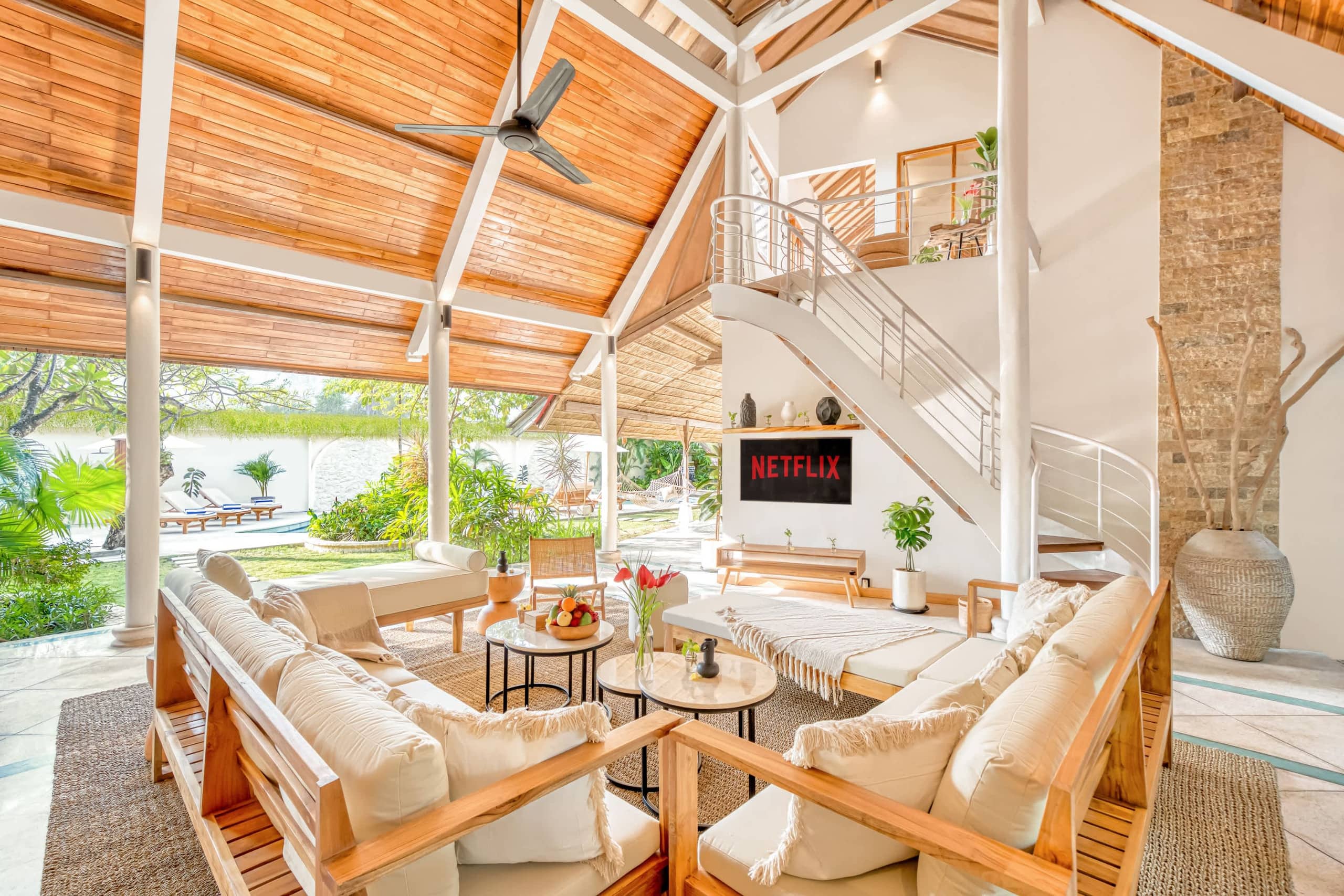 Villa Manhattan - Luxurious 8-BDR Villa, huge pool 11