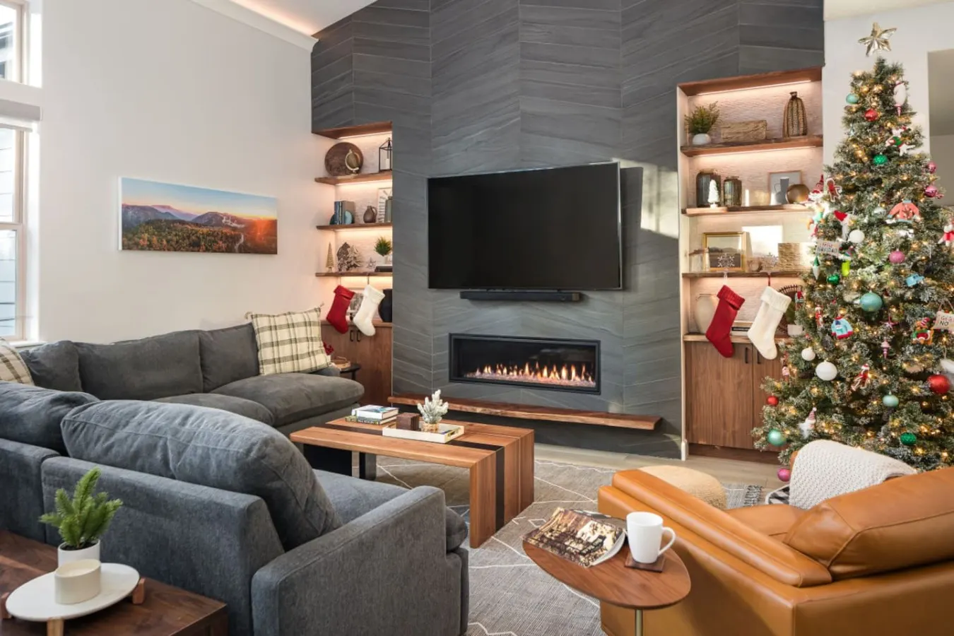 Modern Luxury, Hot Tub, Close to Trails & Village 10