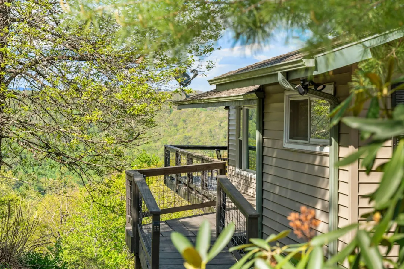 Blue Ridge Retreat Hot Tub, Fireplace & Mtn View 15
