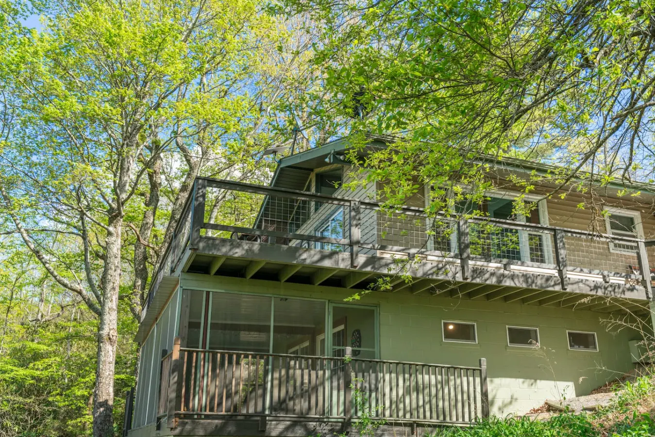 Blue Ridge Retreat Hot Tub, Fireplace & Mtn View 19