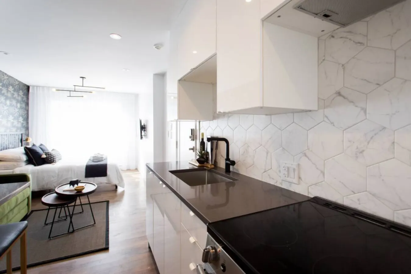 Little Italy - Golden Oasis mini Studio with full bath - Unit 203 10