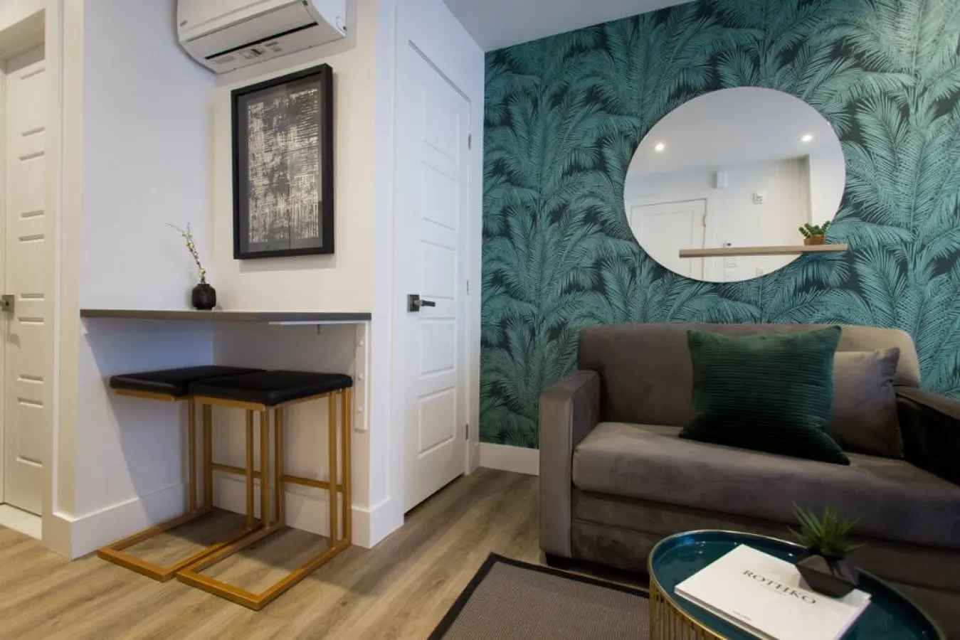 Little Italy - Golden Oasis mini Studio with full bath - Unit 203 20