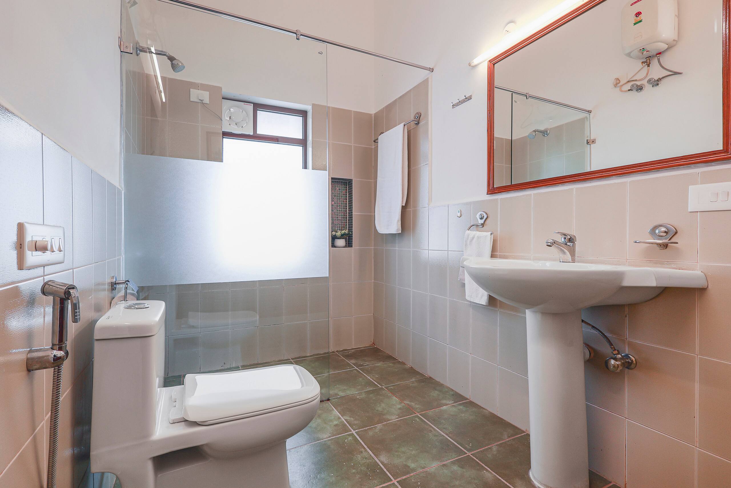 Villa Anand
At Luisa by the sea 21