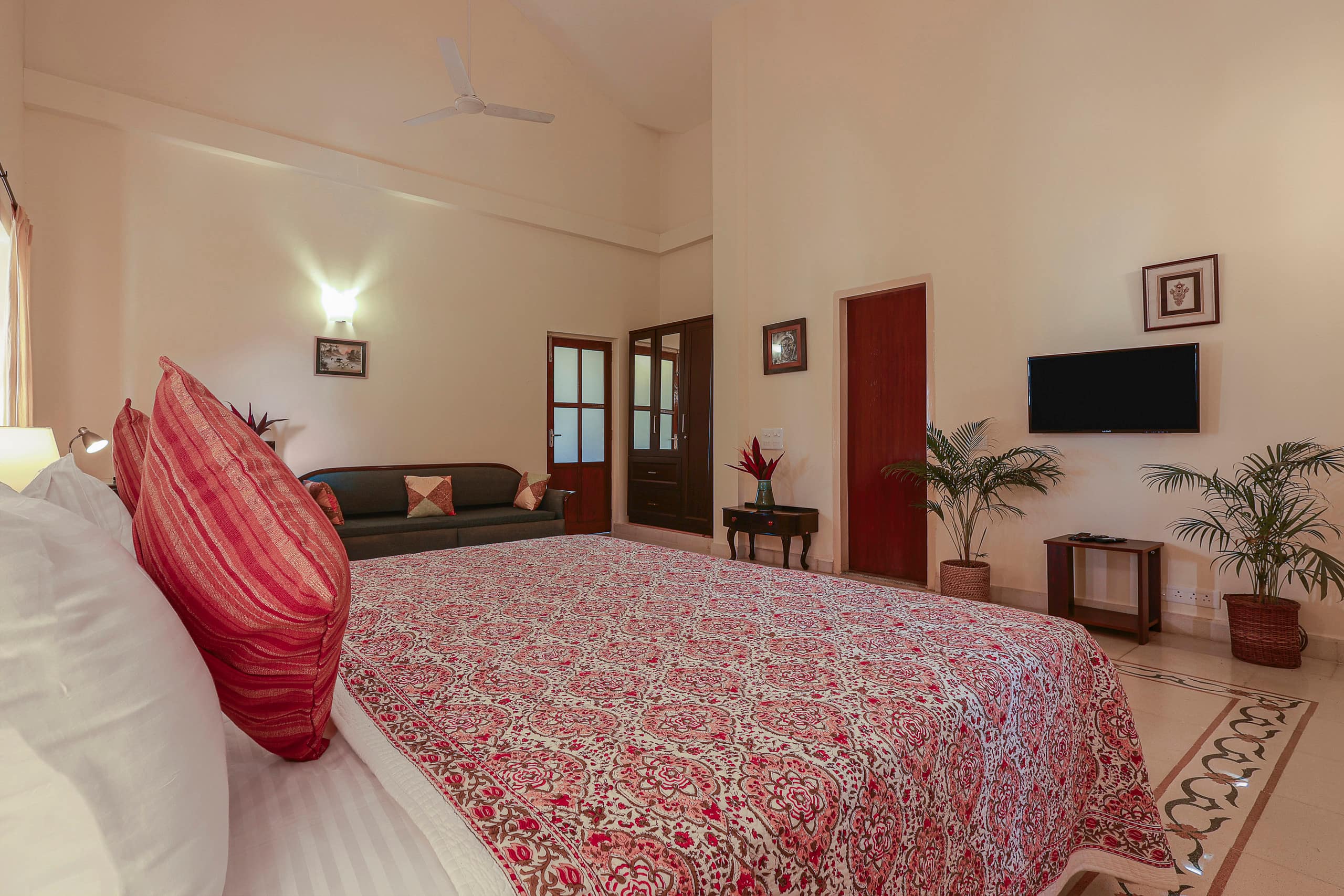 Villa Anand
At Luisa by the sea 28