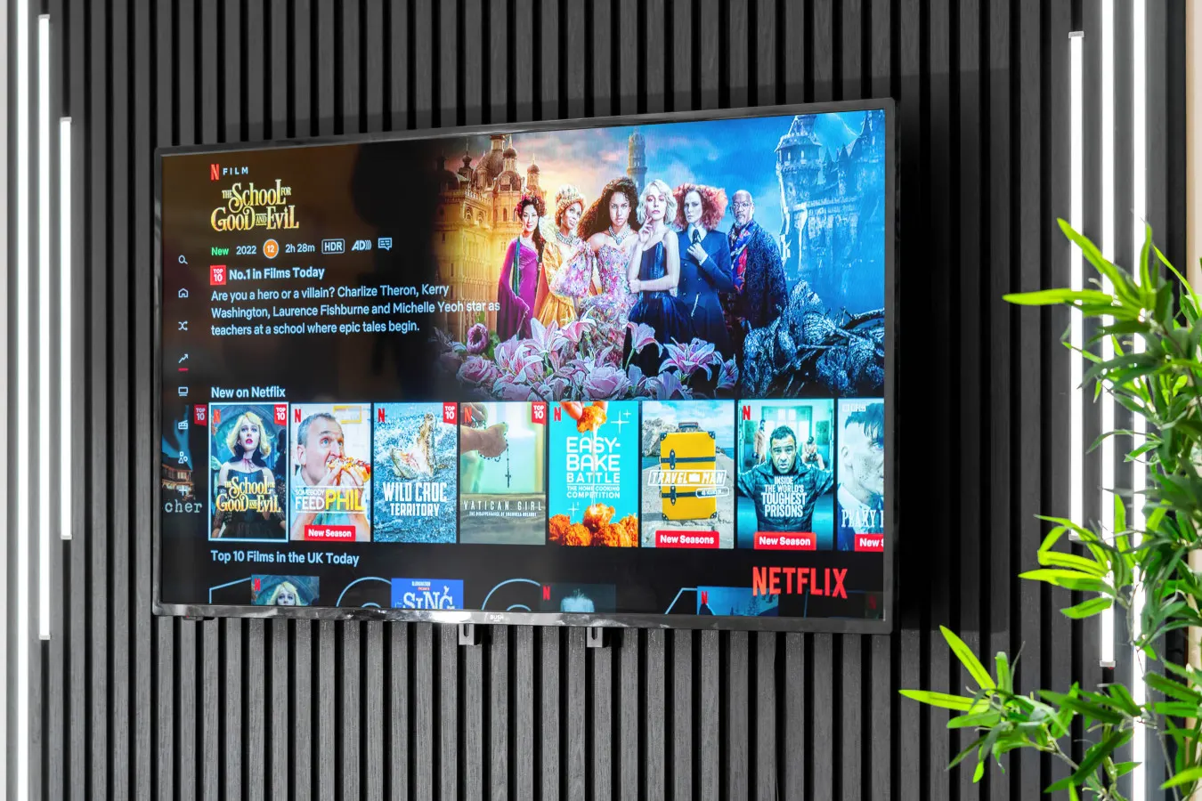 Luxury Apartment - Balcony - Netflix - City Centre 9