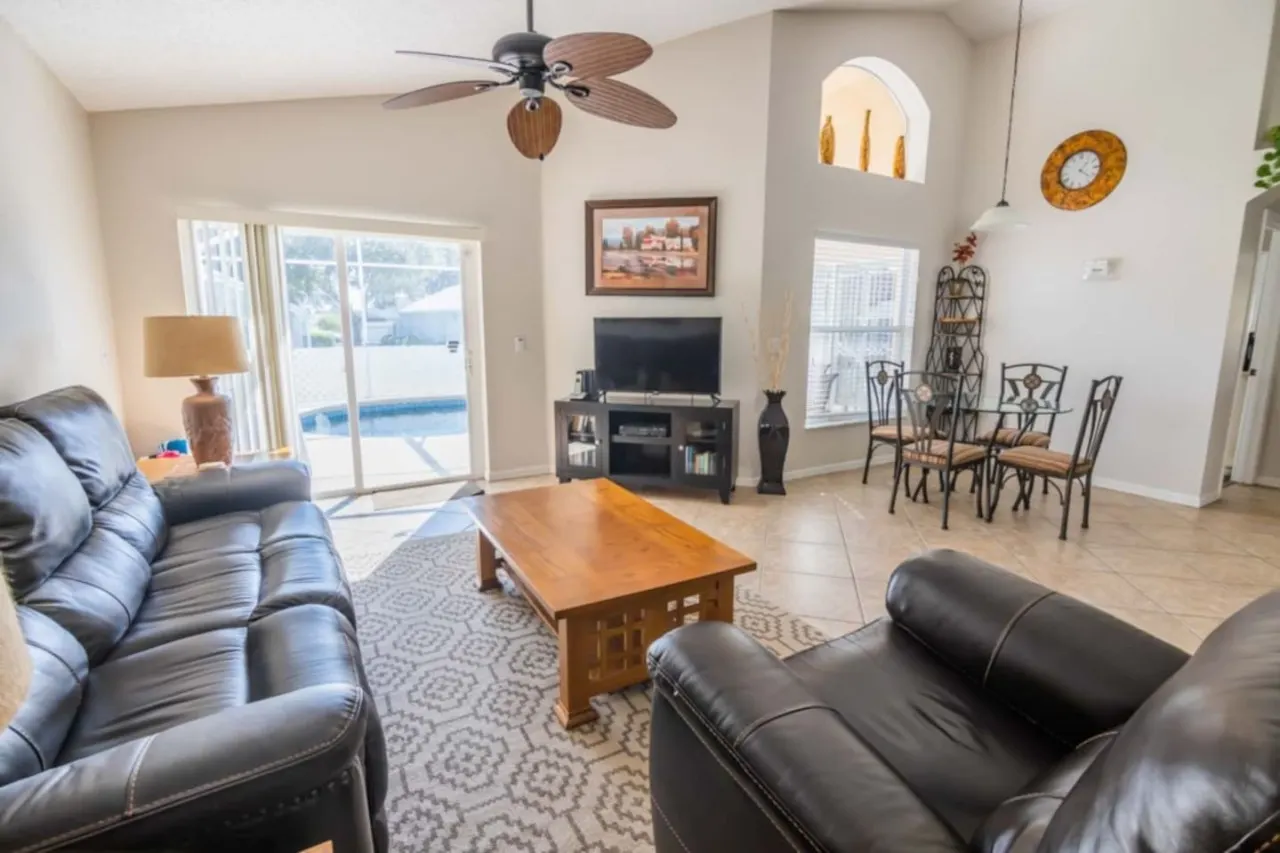 Colorful & Family-Friendly 4-Bedroom Villa with South-Facing Pool in Southern Dunes Golf & Country Club 10