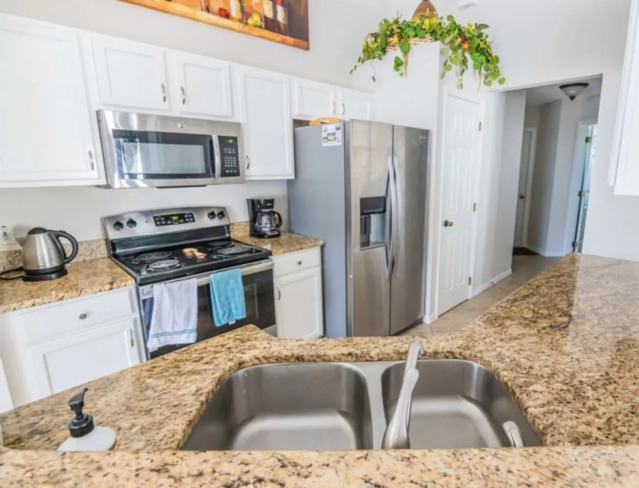 Colorful & Family-Friendly 4-Bedroom Villa with South-Facing Pool in Southern Dunes Golf & Country Club 11