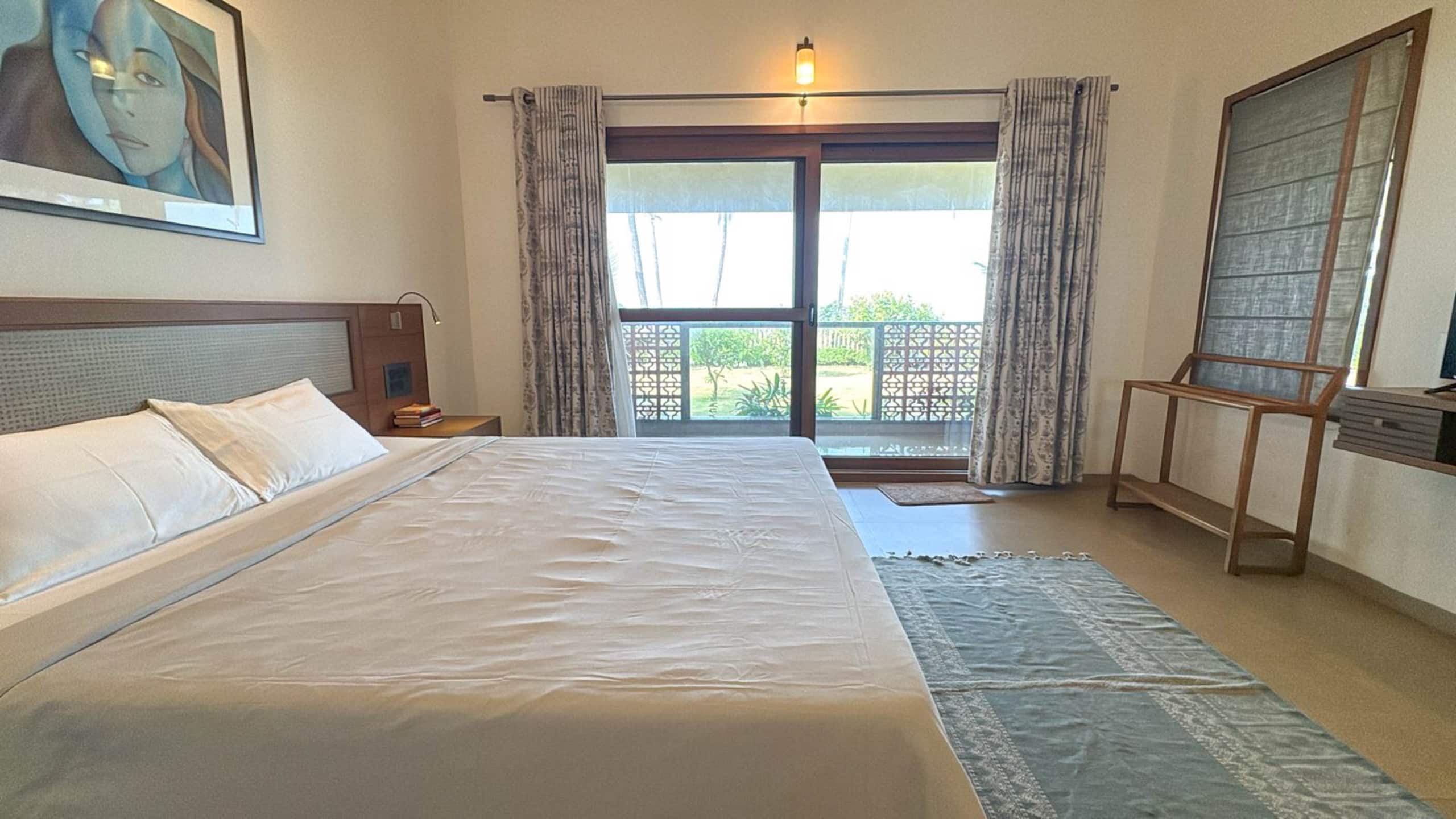 Lahari by Hireavilla - Chic 4BR Beachfront Villa 27
