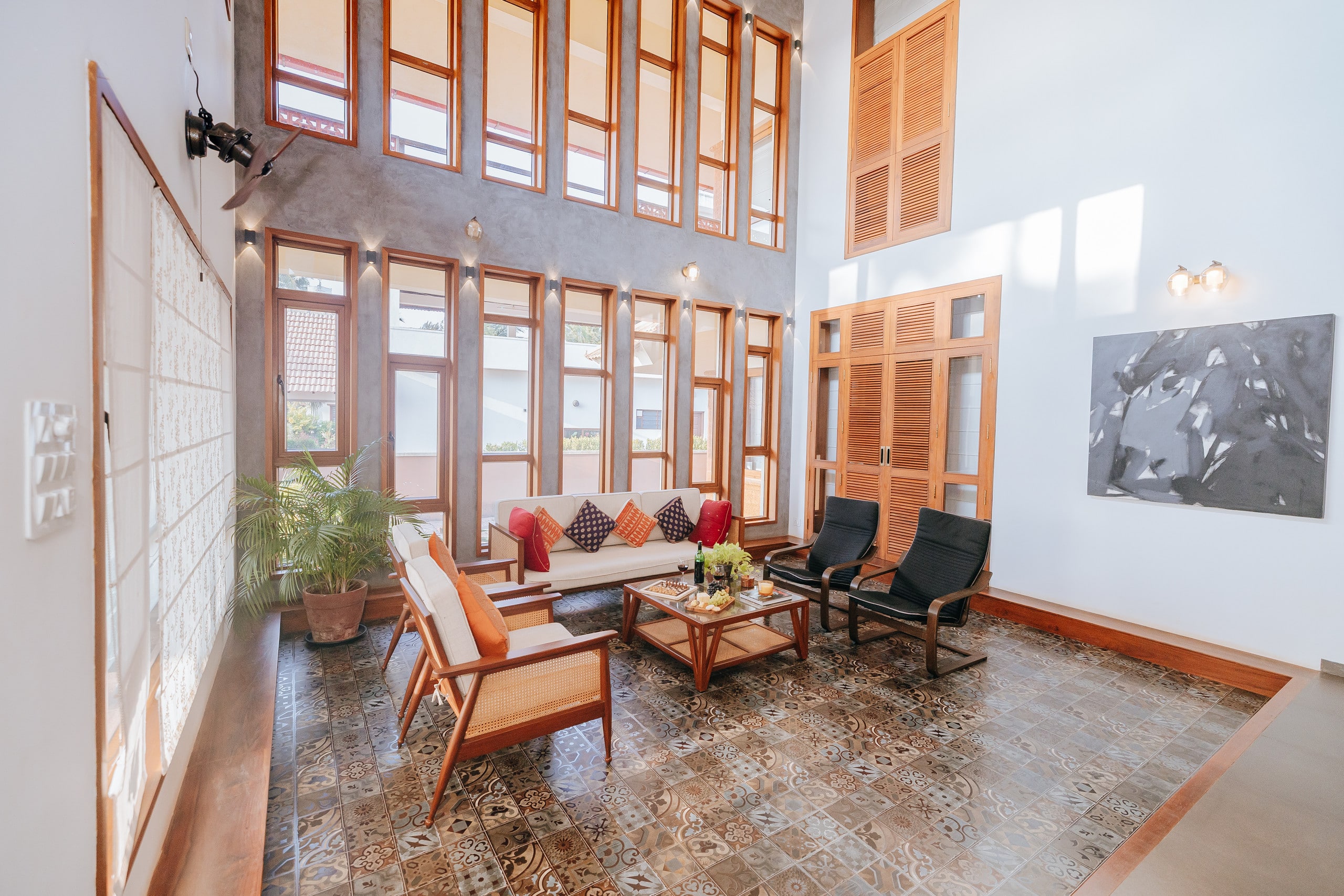 Lahari by Hireavilla - Chic 4BR Beachfront Villa 10