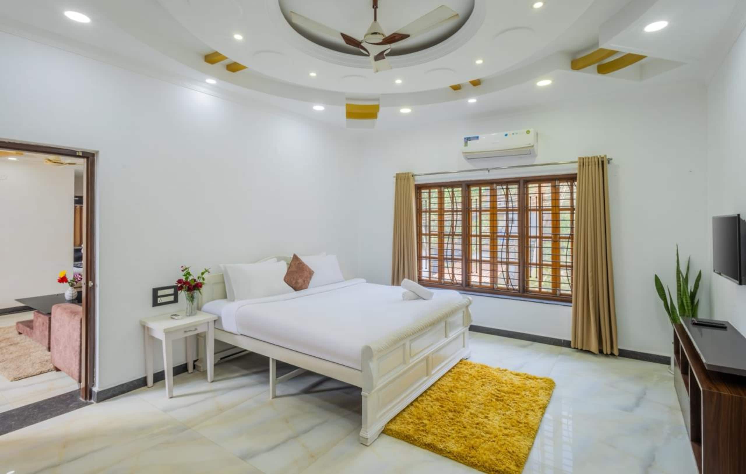 Luxury 4BHK Ambrosia Mansion | Pool | Morjim Beach 17