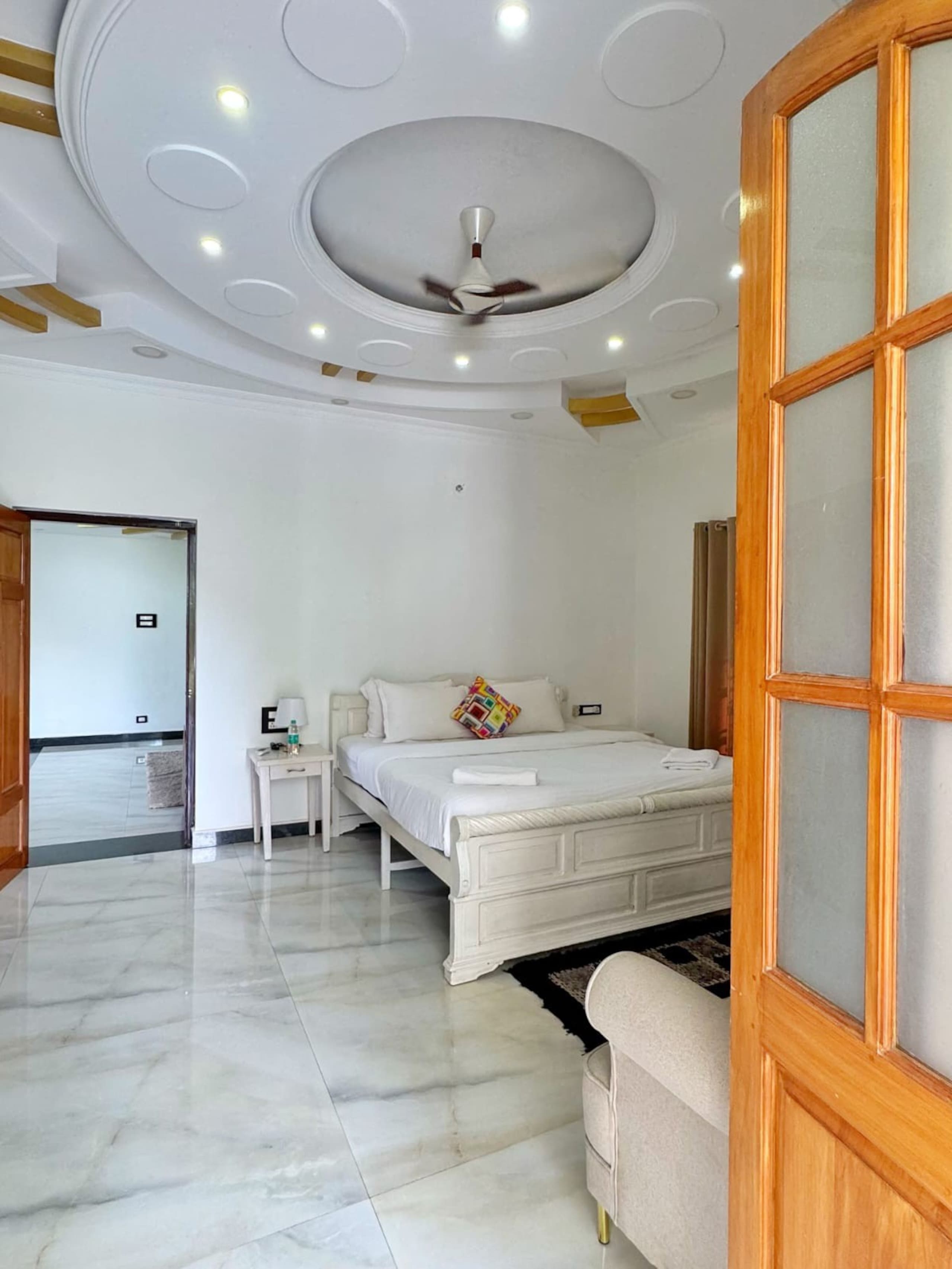 Luxury 4BHK Ambrosia Mansion | Pool | Morjim Beach 14