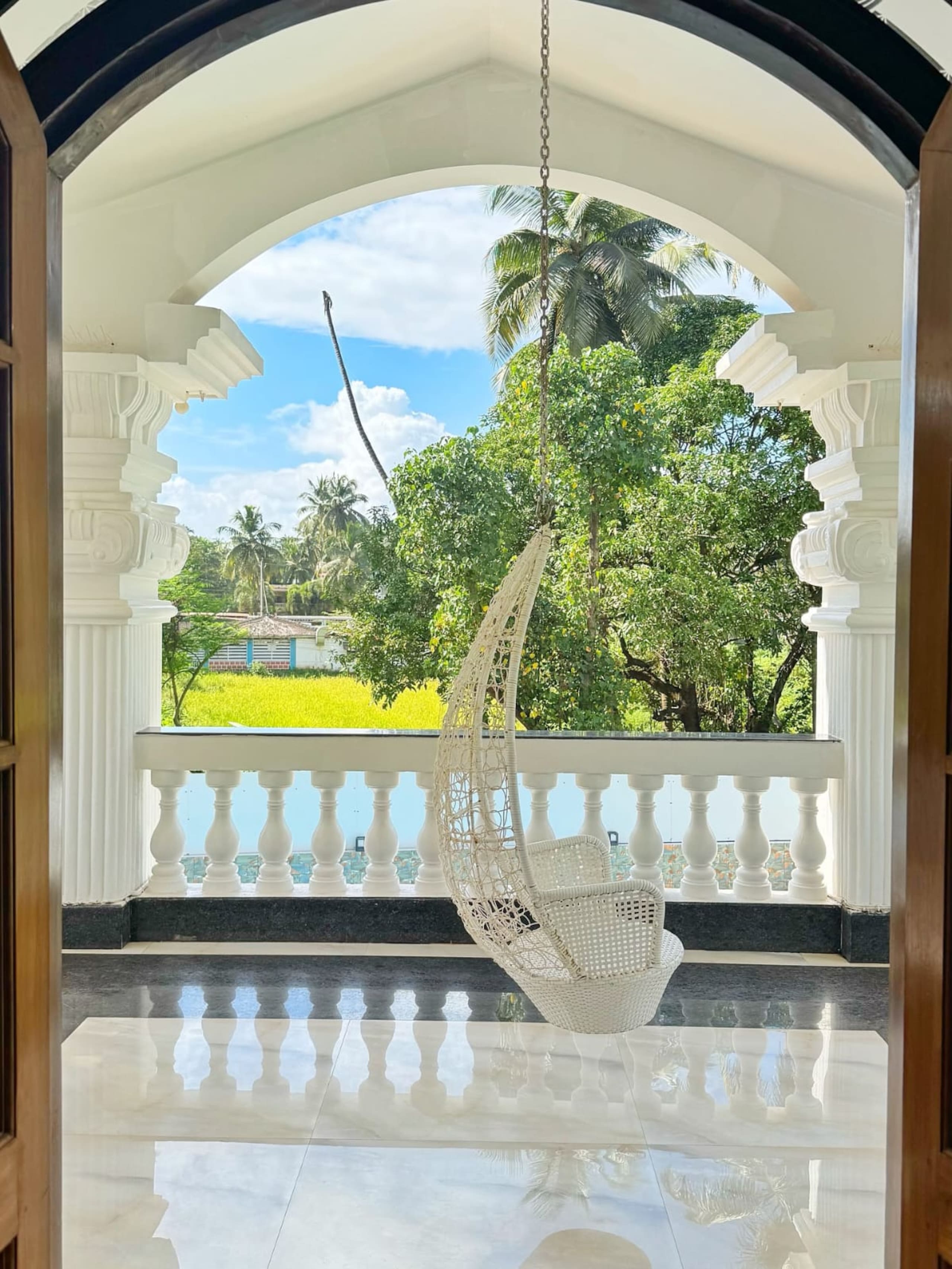 Luxury 4BHK Ambrosia Mansion | Pool | Morjim Beach 22