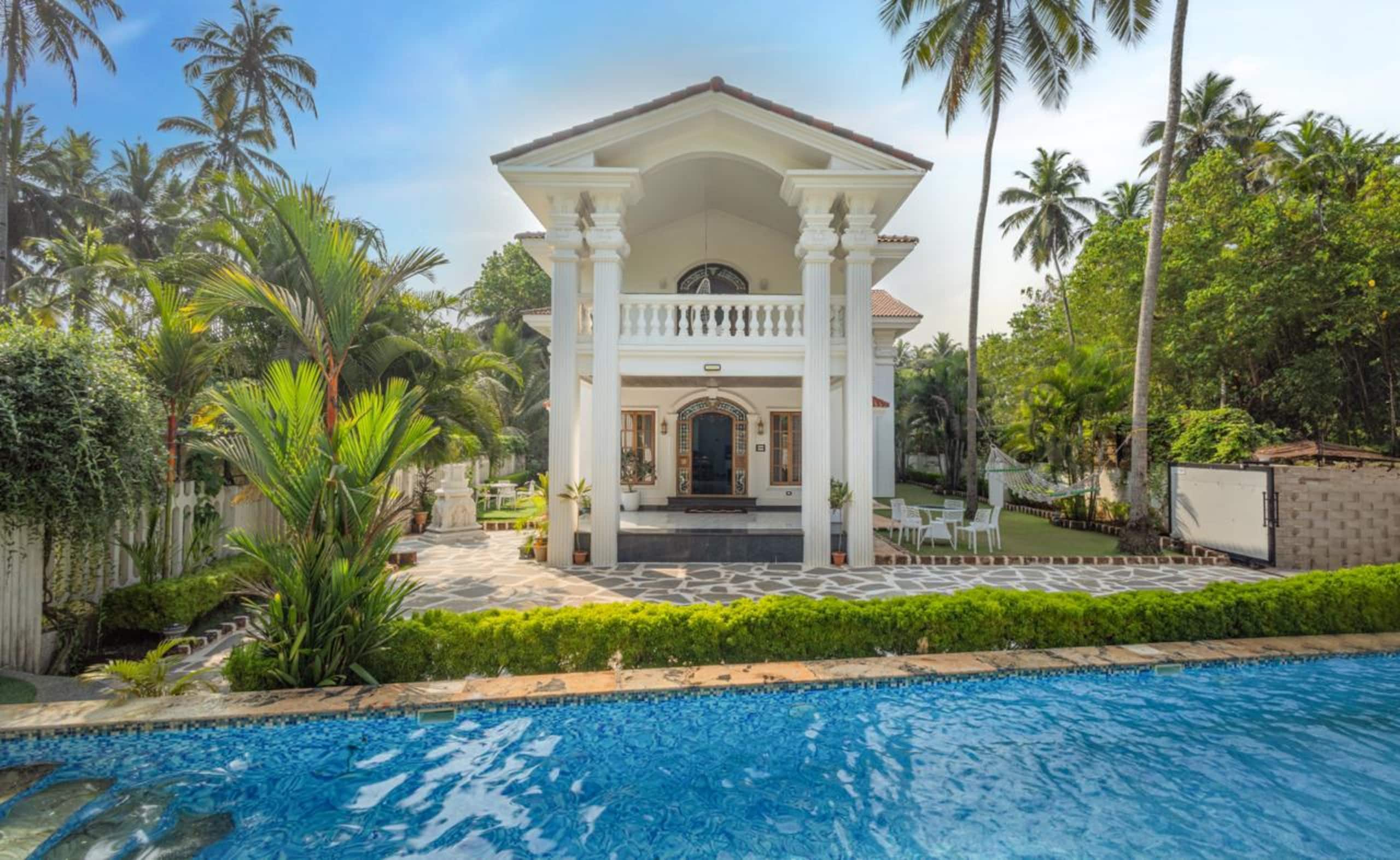 Luxury 4BHK Ambrosia Mansion | Pool | Morjim Beach — photo 2