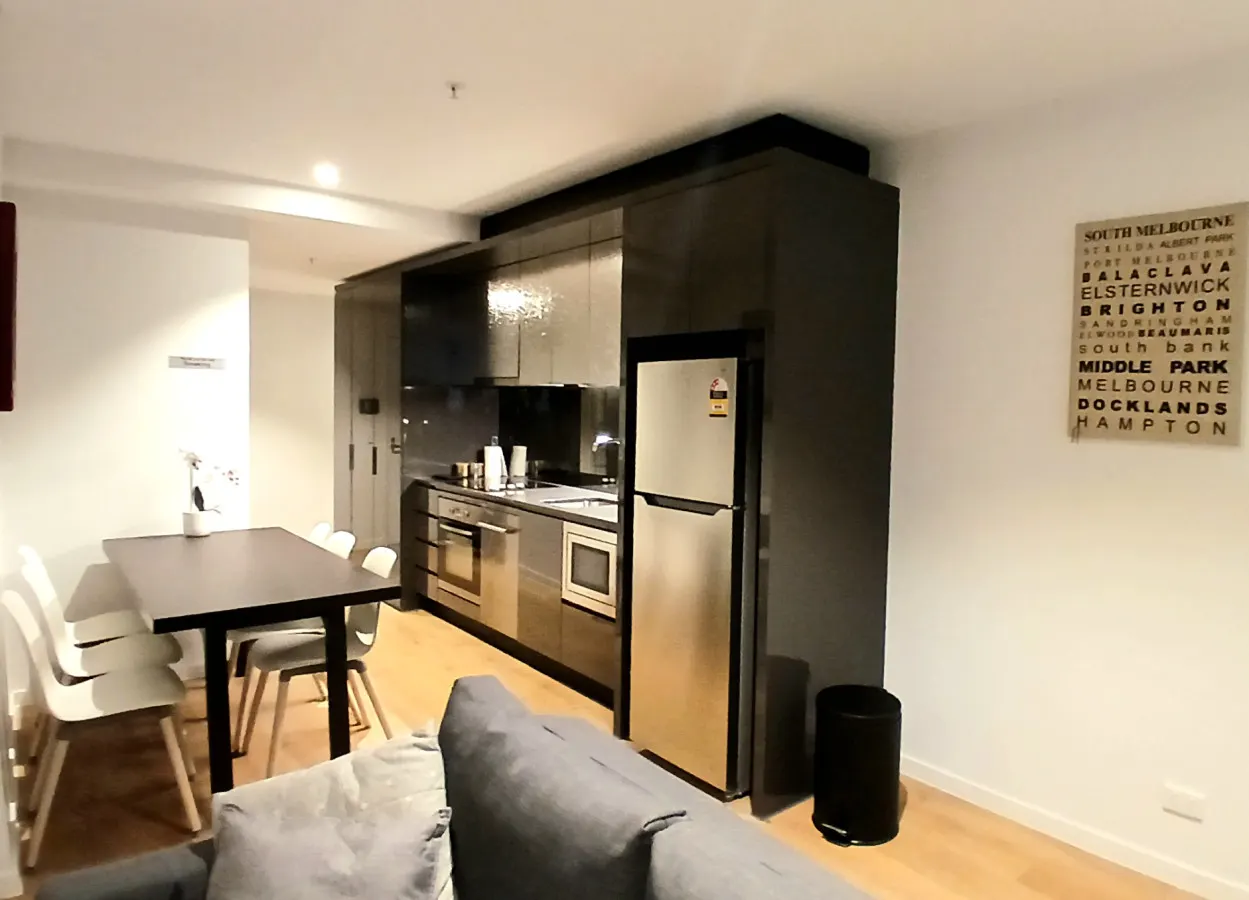 Ideal 3-Bedroom Apartment in CBD - MH4 9