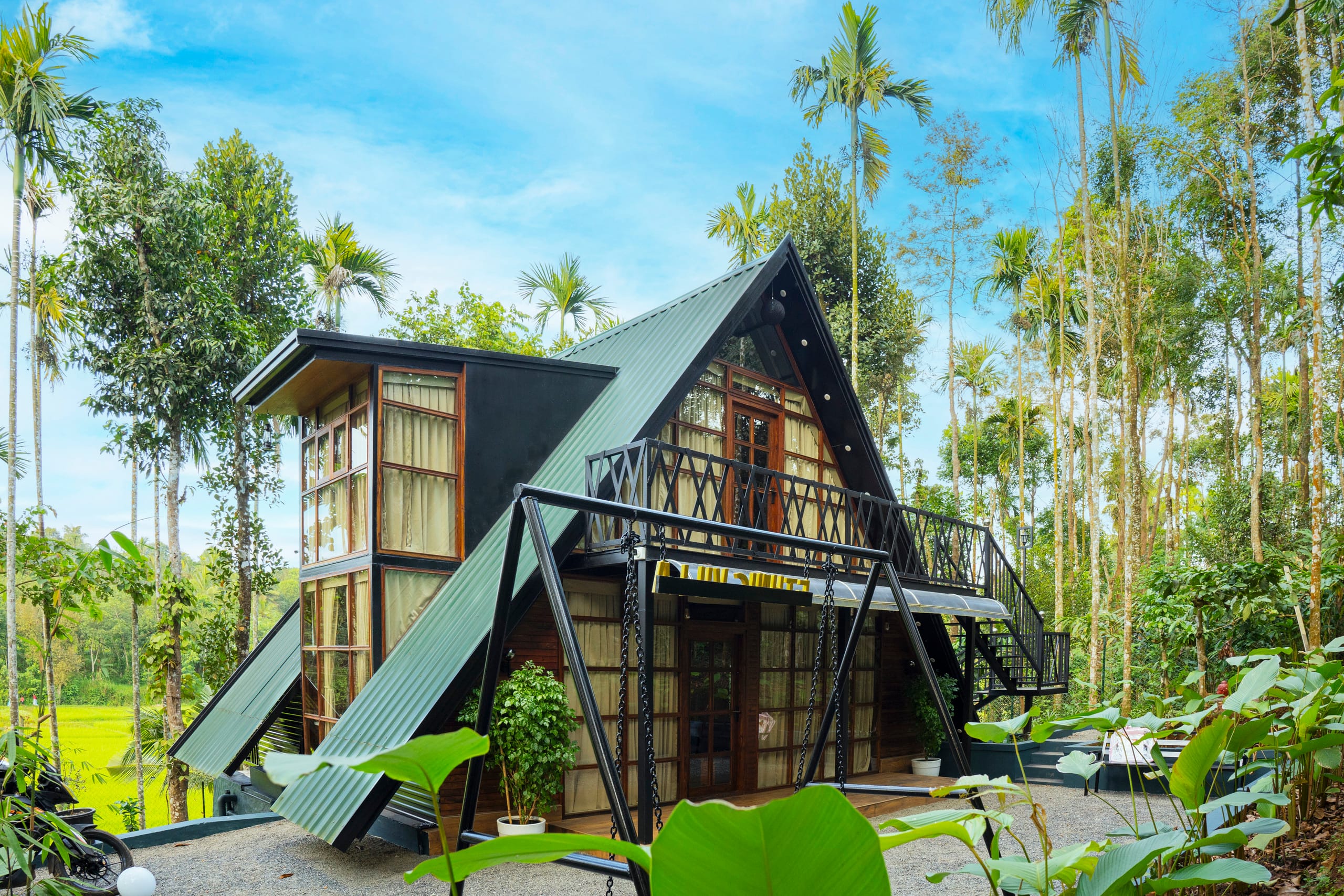 Luxury Private 2-Story Chalet Villa In Wayanad 7