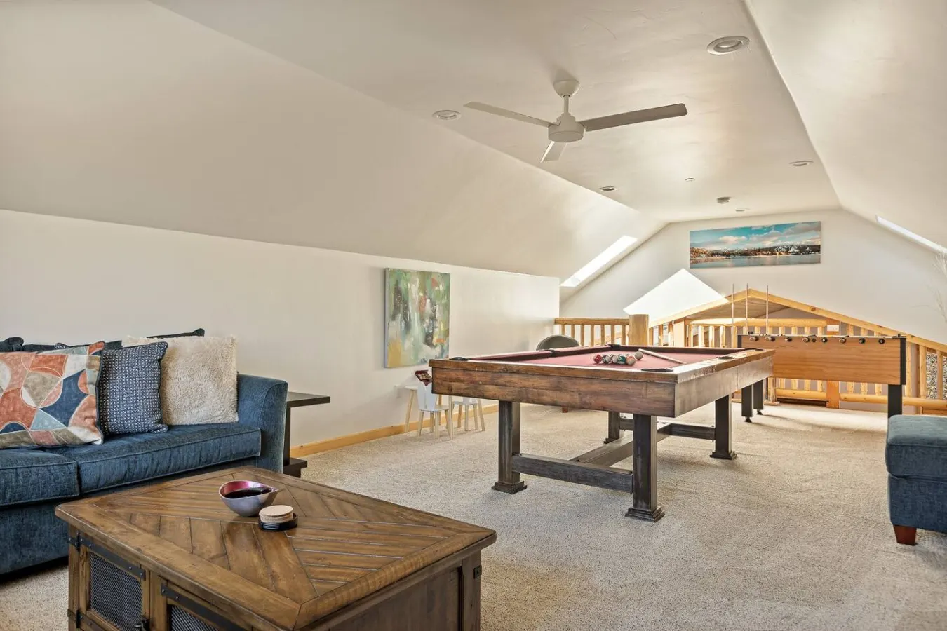 Oak Tree Lodge Hot Tub Game Room EV Charger 16
