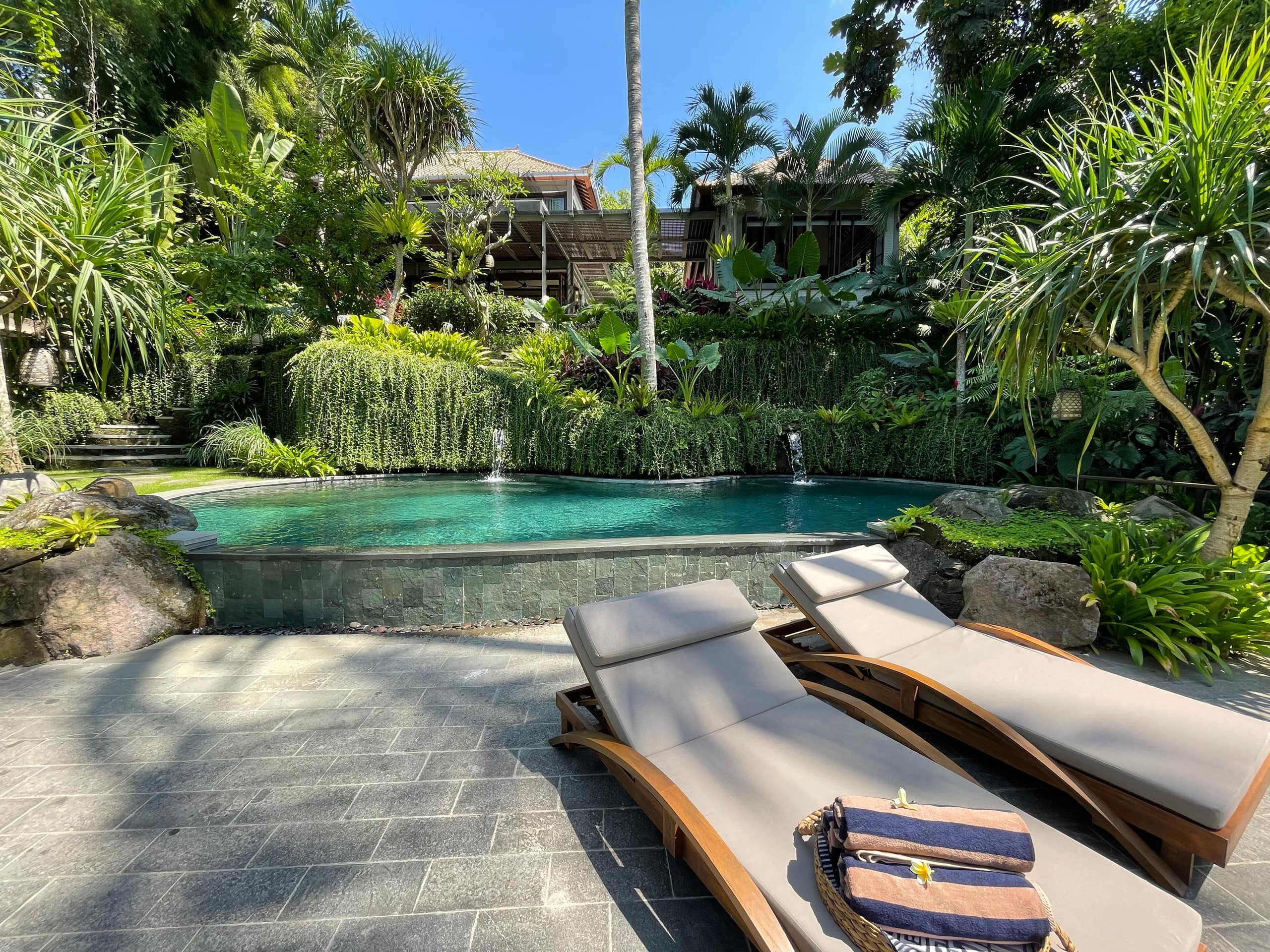 The Ubāri Bali | Luxury Riverside Escape (3BR) — photo 3