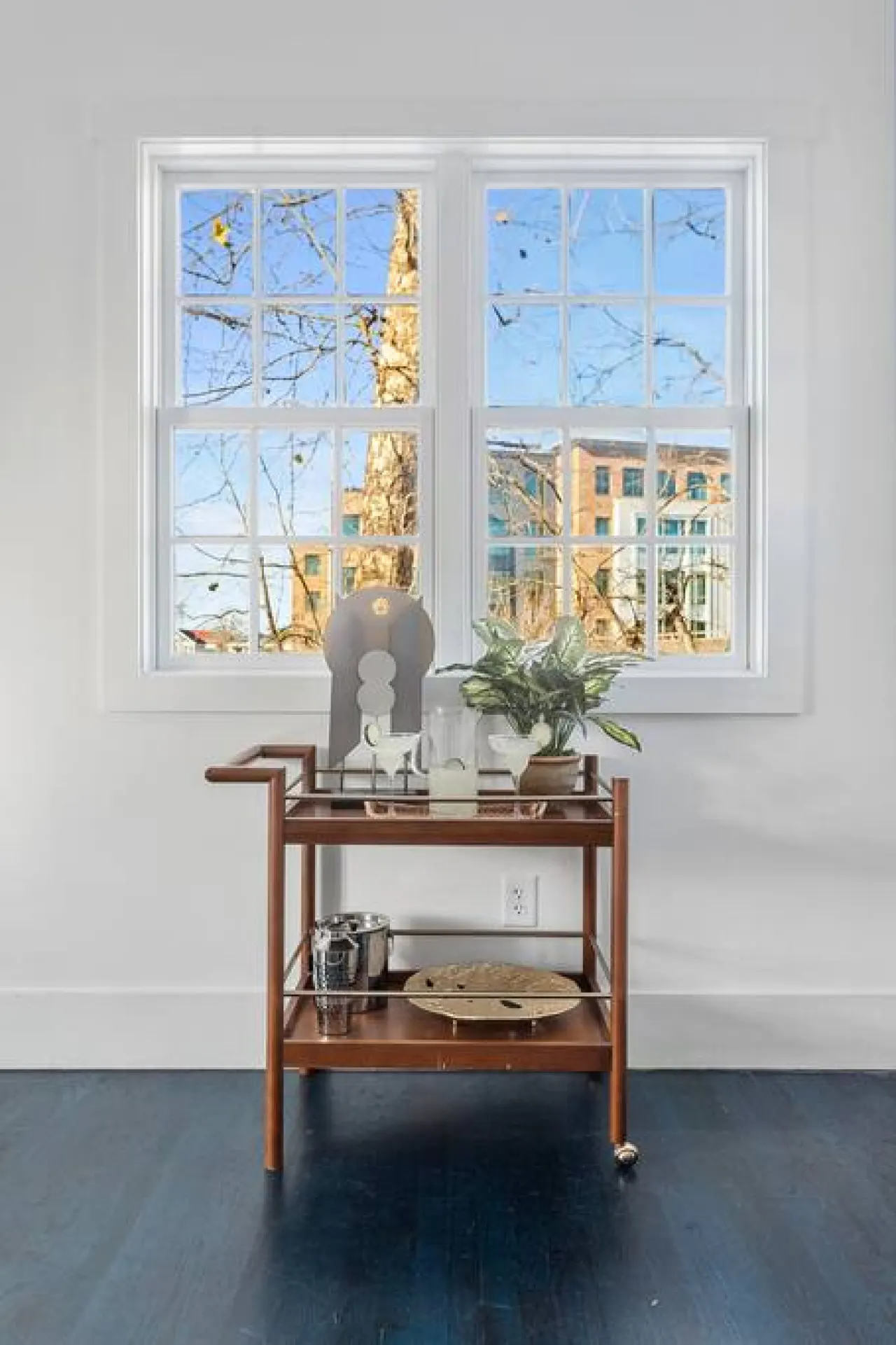 The King's Corner- Entire Historic Charleston House 9
