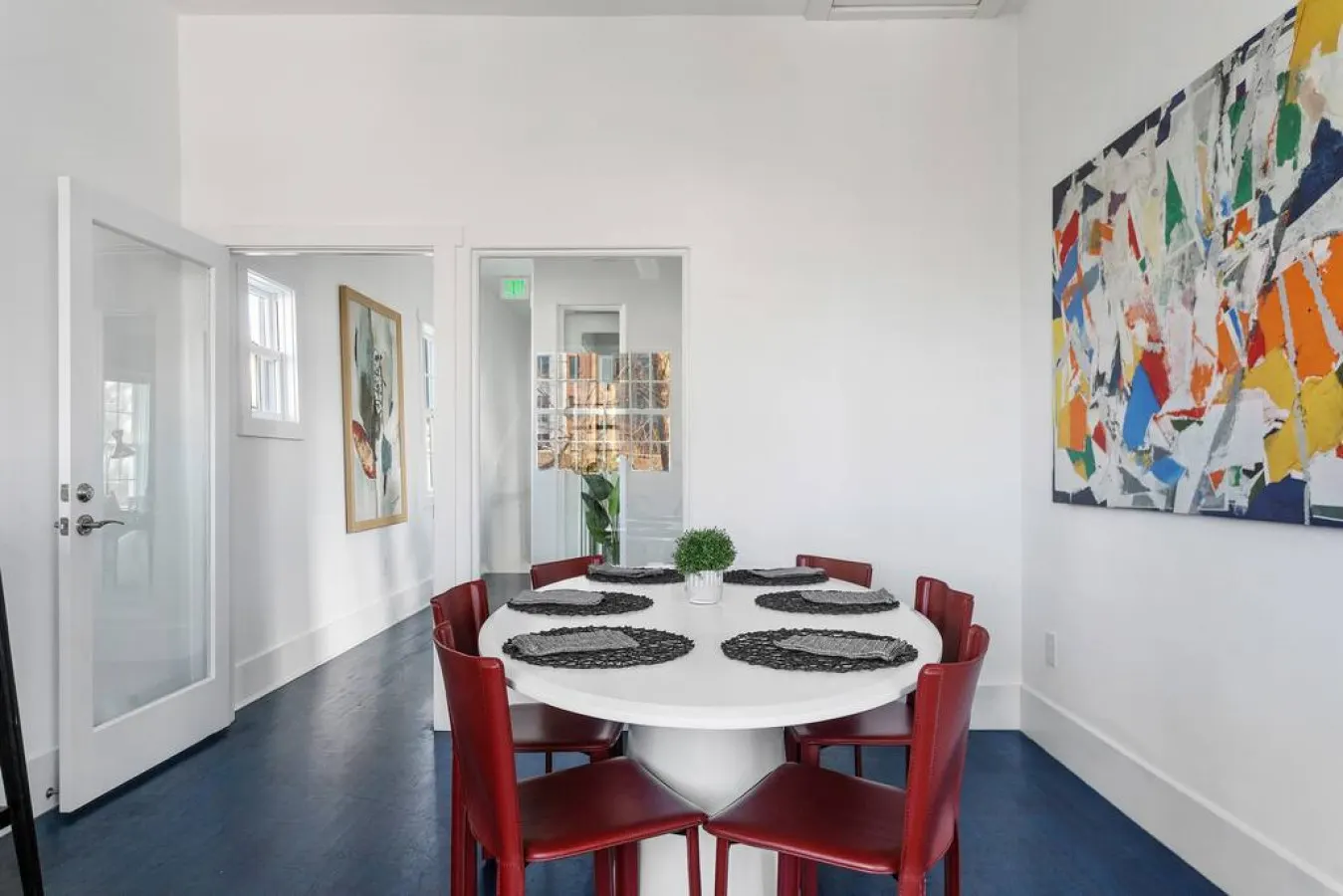 The King's Corner- Entire Historic Charleston House 7