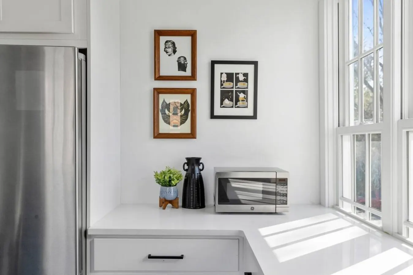 The King's Corner- Entire Historic Charleston House 8