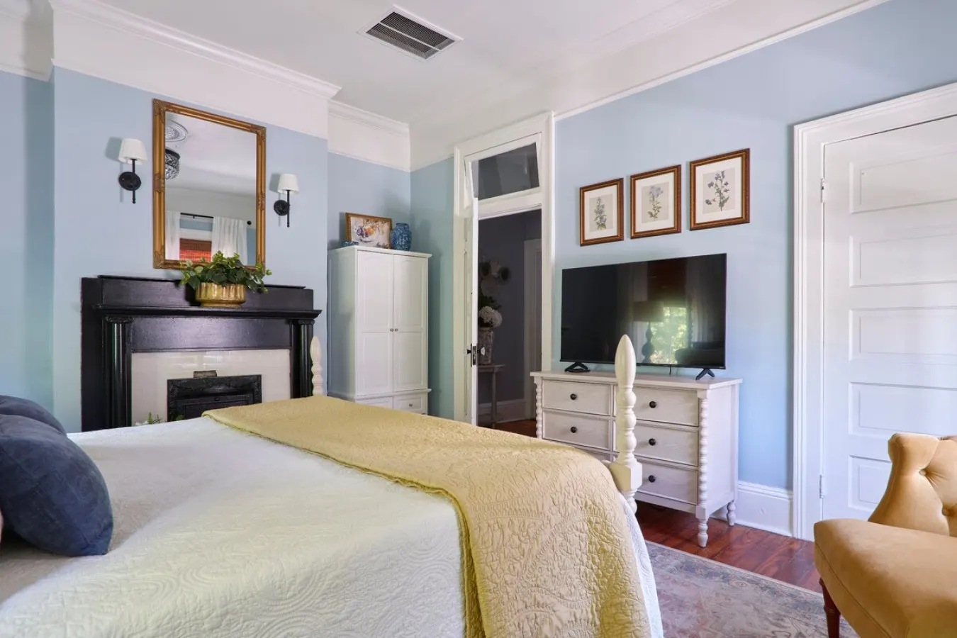 Downtown Savannah Oasis 14