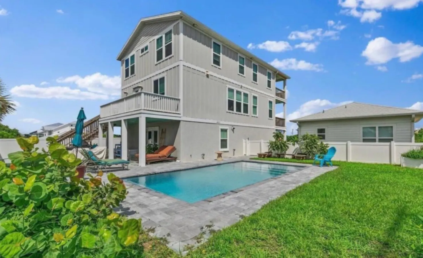 Island Dreams at Vilano