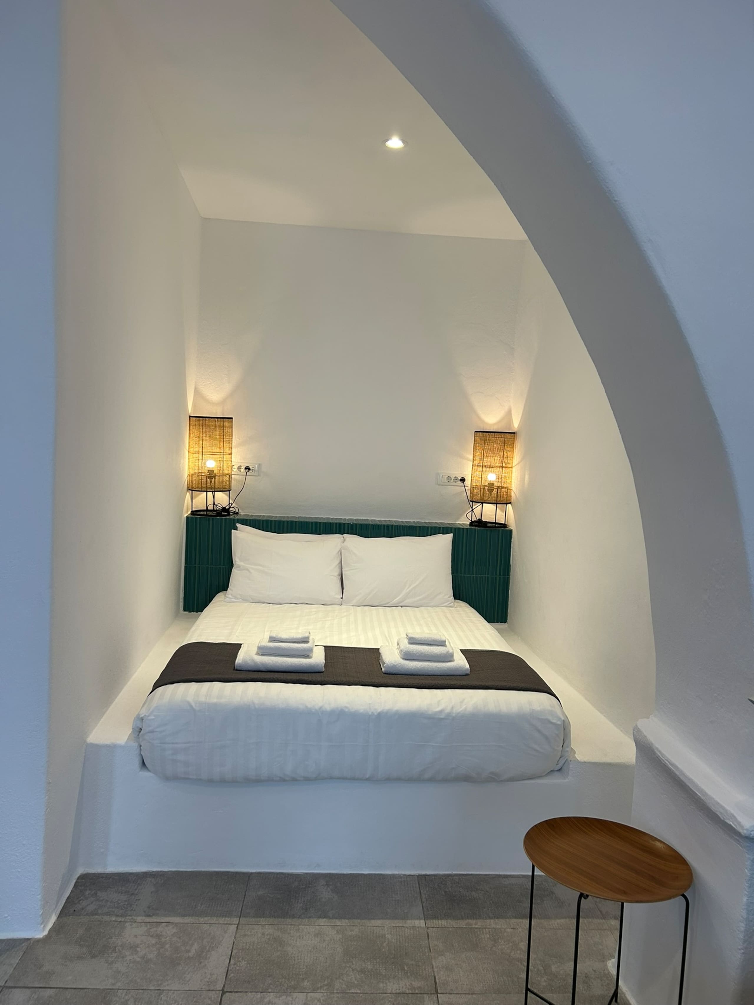 Riva Suite 6