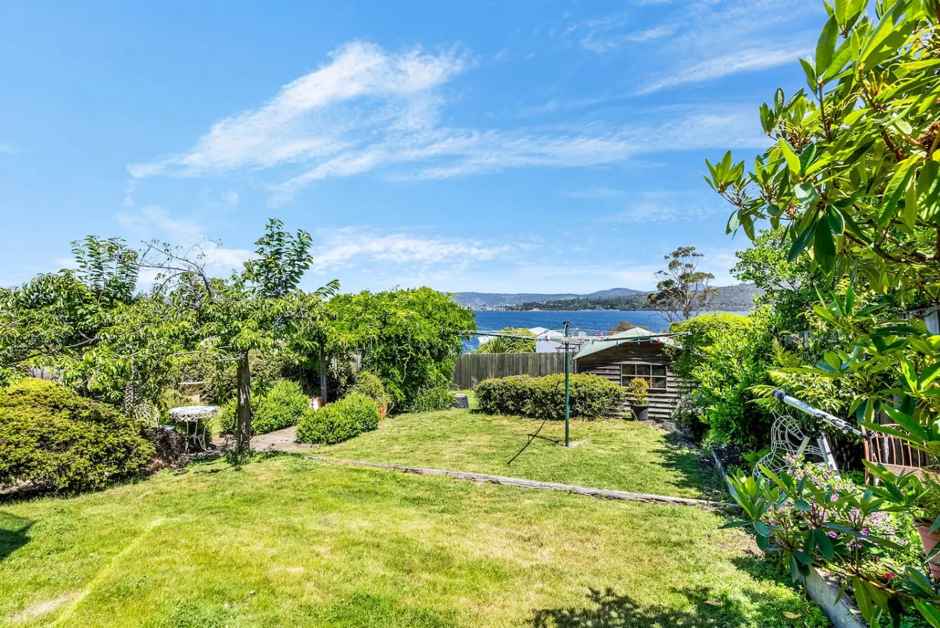 Stylish Studio w/ Stunning Views 9