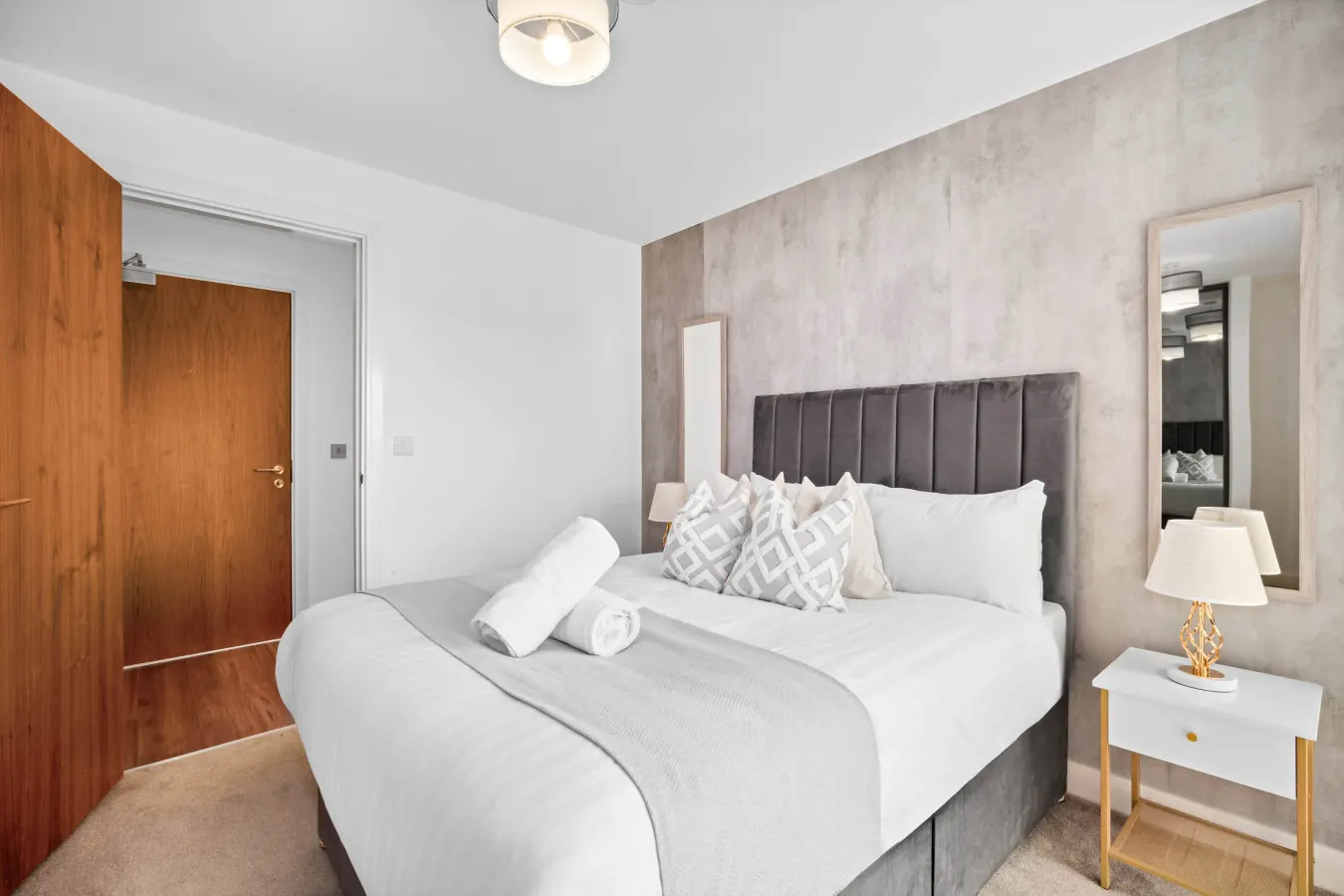 Modern Apartment - Jewellery Quarter - Smart TV - WIFI 12