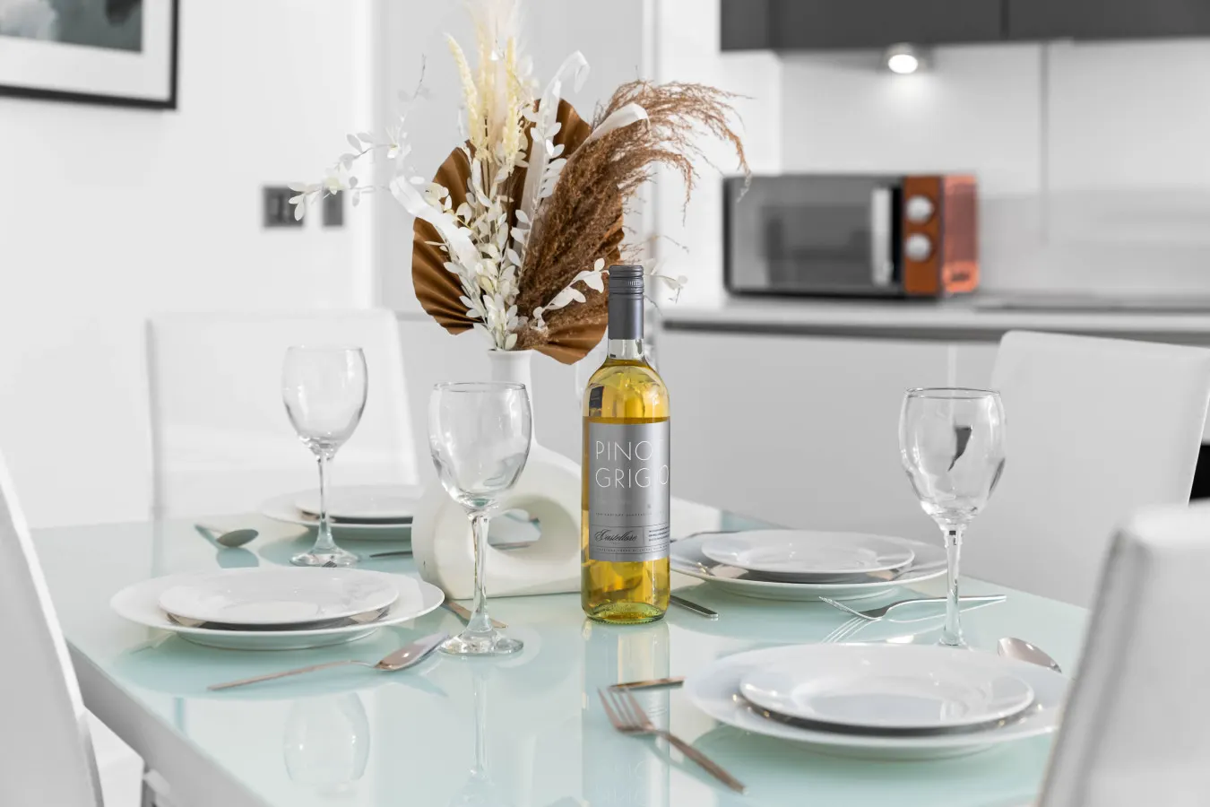 Modern Apartment - Jewellery Quarter - Smart TV - WIFI 14