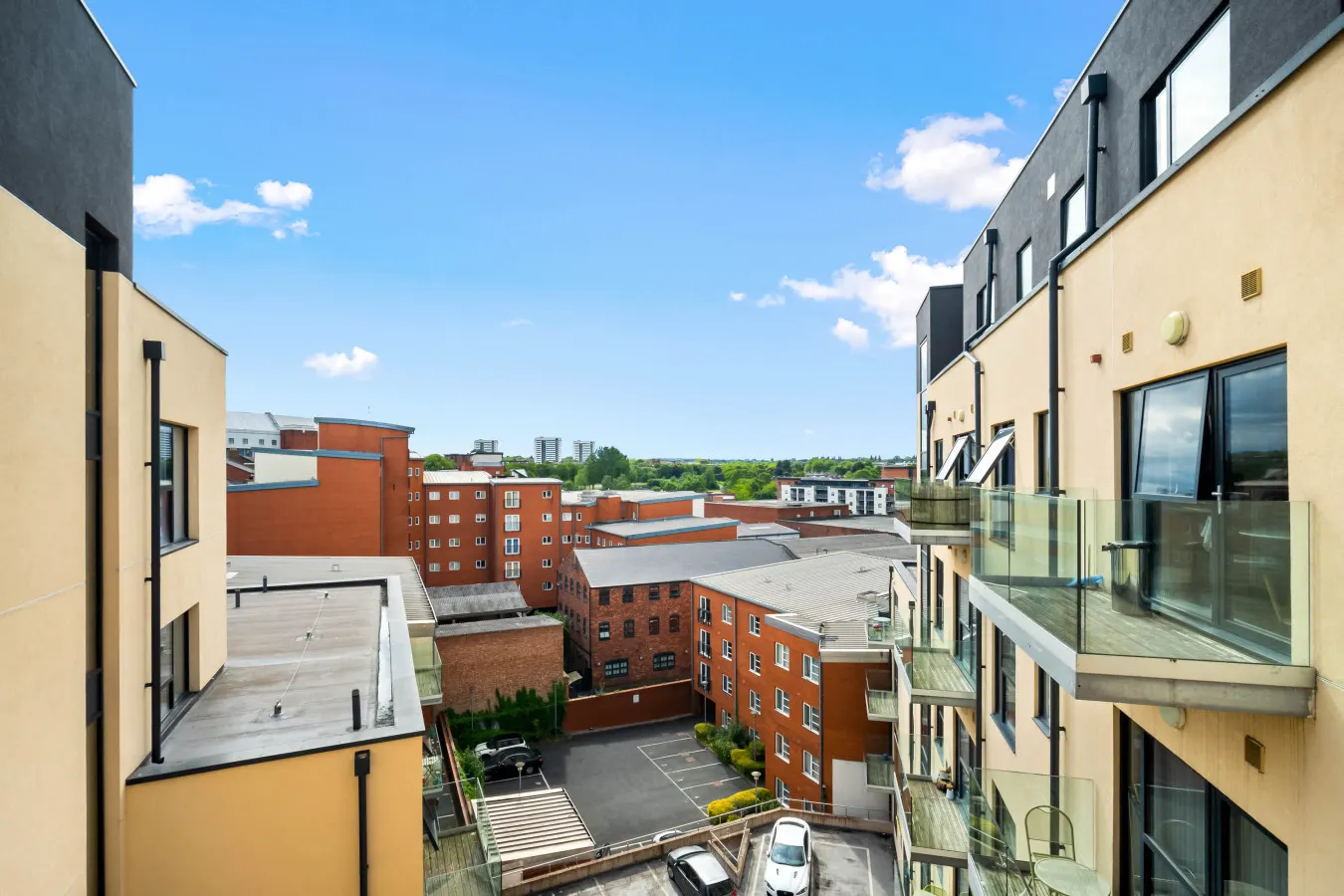 Modern Apartment - Jewellery Quarter - Smart TV - WIFI 19