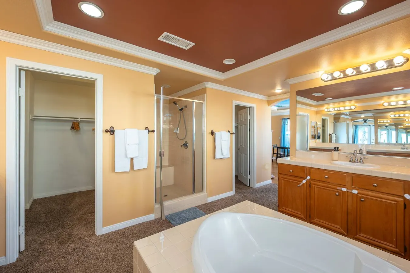 Seabird Retreat 5b 3ba Pool, Jacuzzi, BBQ 12