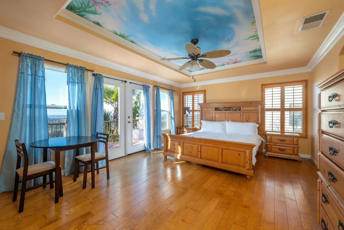 Seabird Retreat 5b 3ba Pool, Jacuzzi, BBQ 6