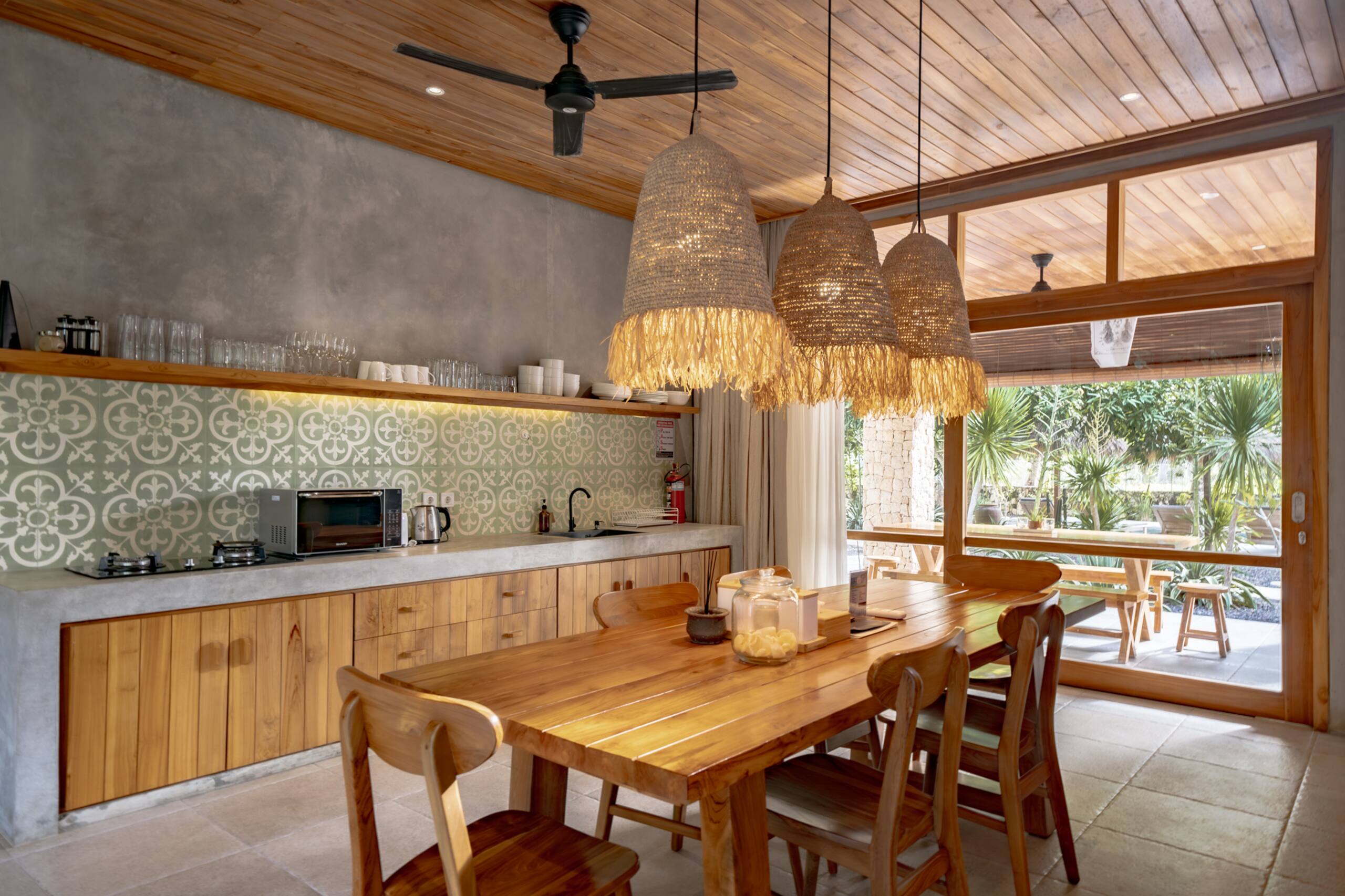 Three Bedroom Wooden Villa at Diamond Nusa Penida 10