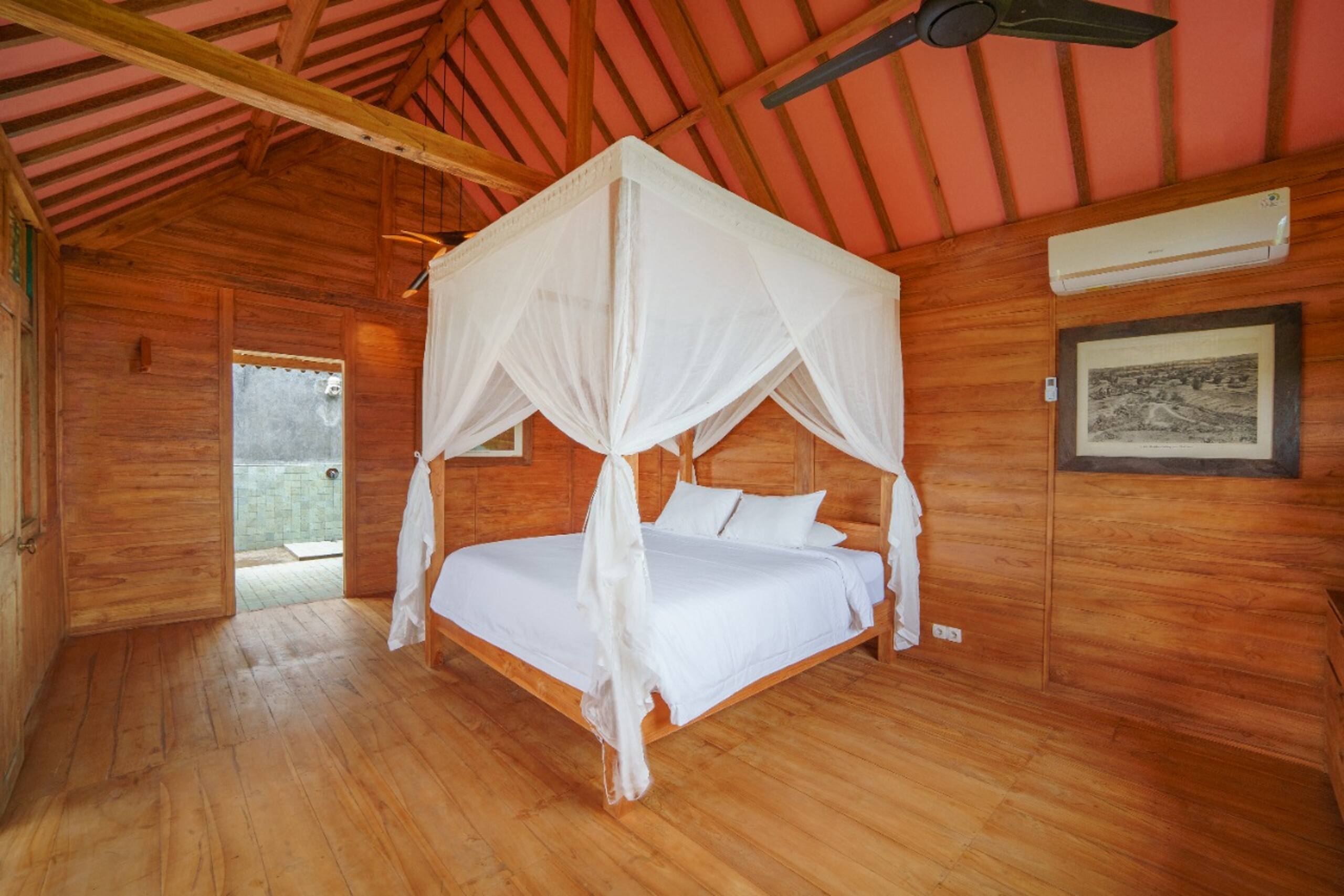 Kesambi 3 wooden house 6