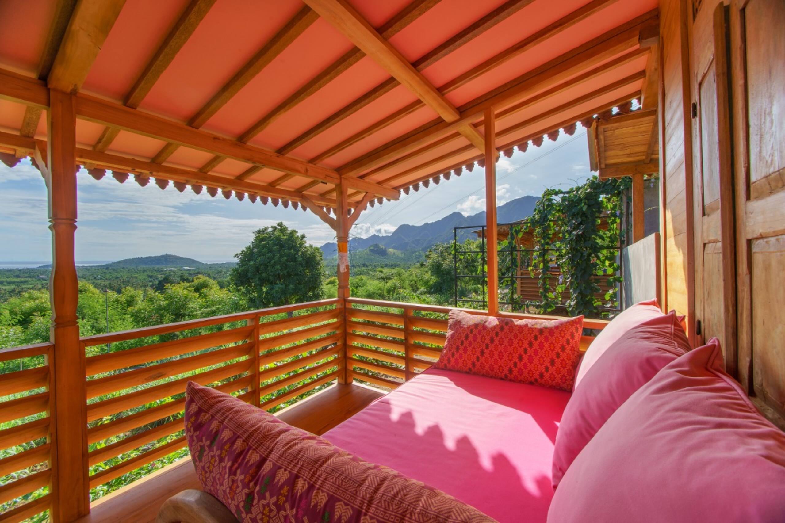 Kesambi 3 wooden house 11