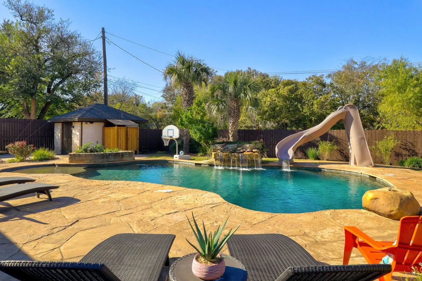 Group Retreat w Private Backyard Oasis Pool/Slide 10