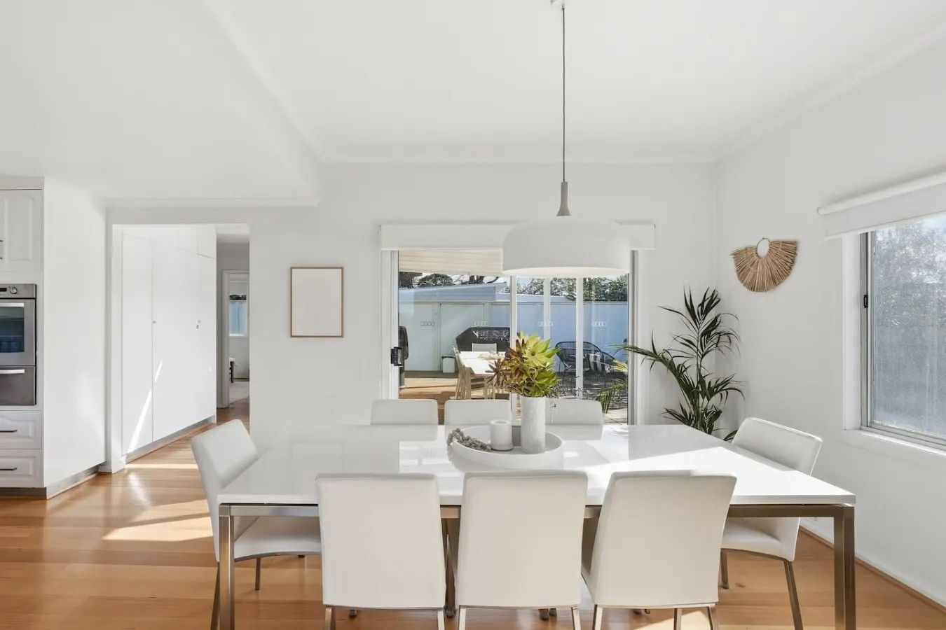 Seven Mile Beach Holiday Home - unwind and restore 17