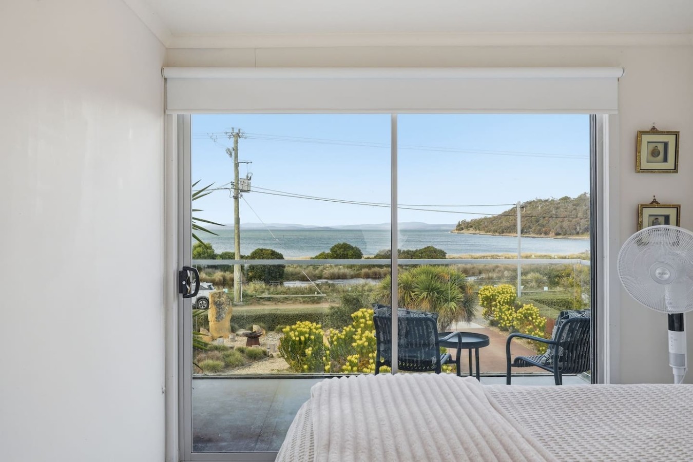 Seven Mile Beach Holiday Home - unwind and restore — photo 5