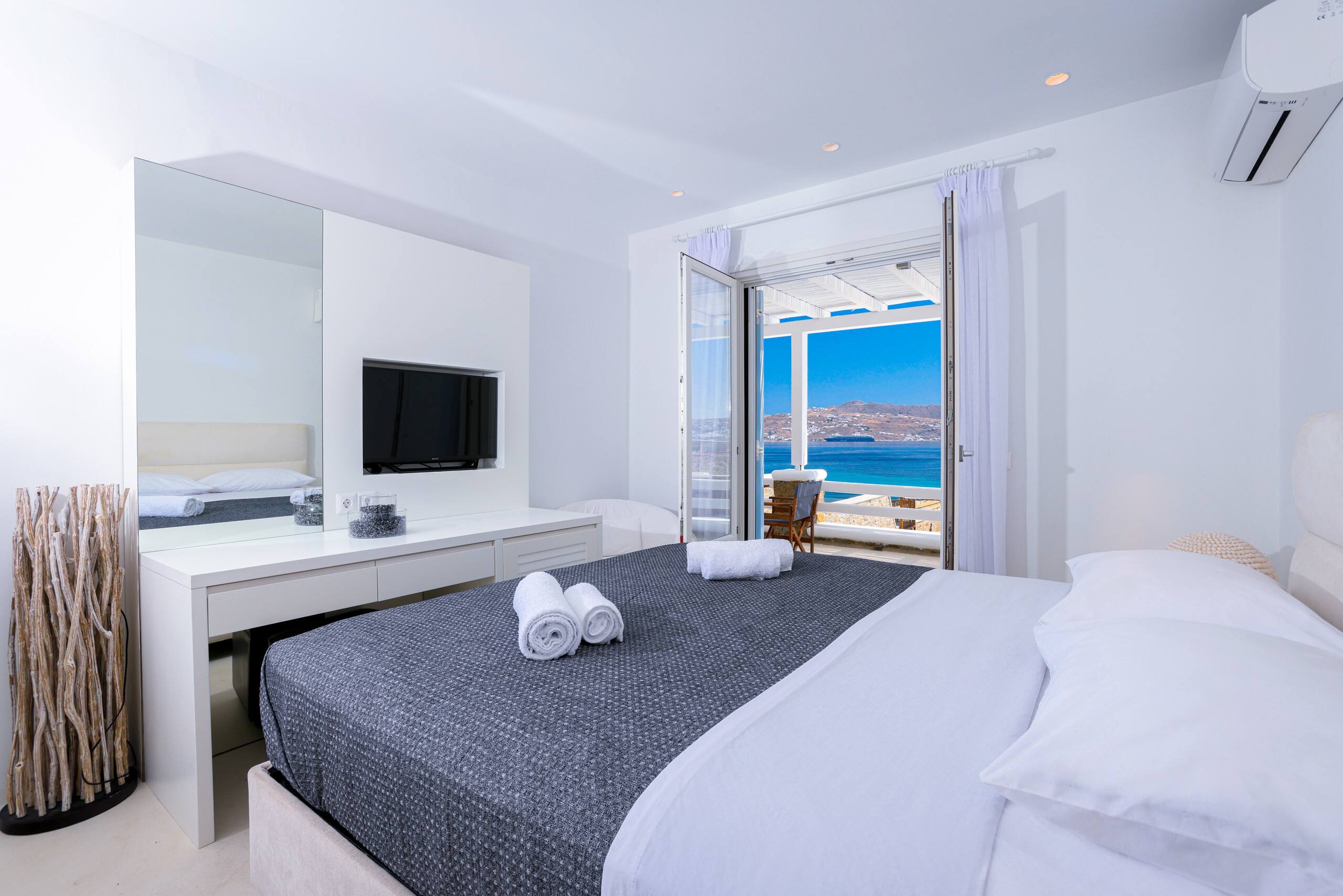 VILLA MAJESTIC CIEL Private beach 24