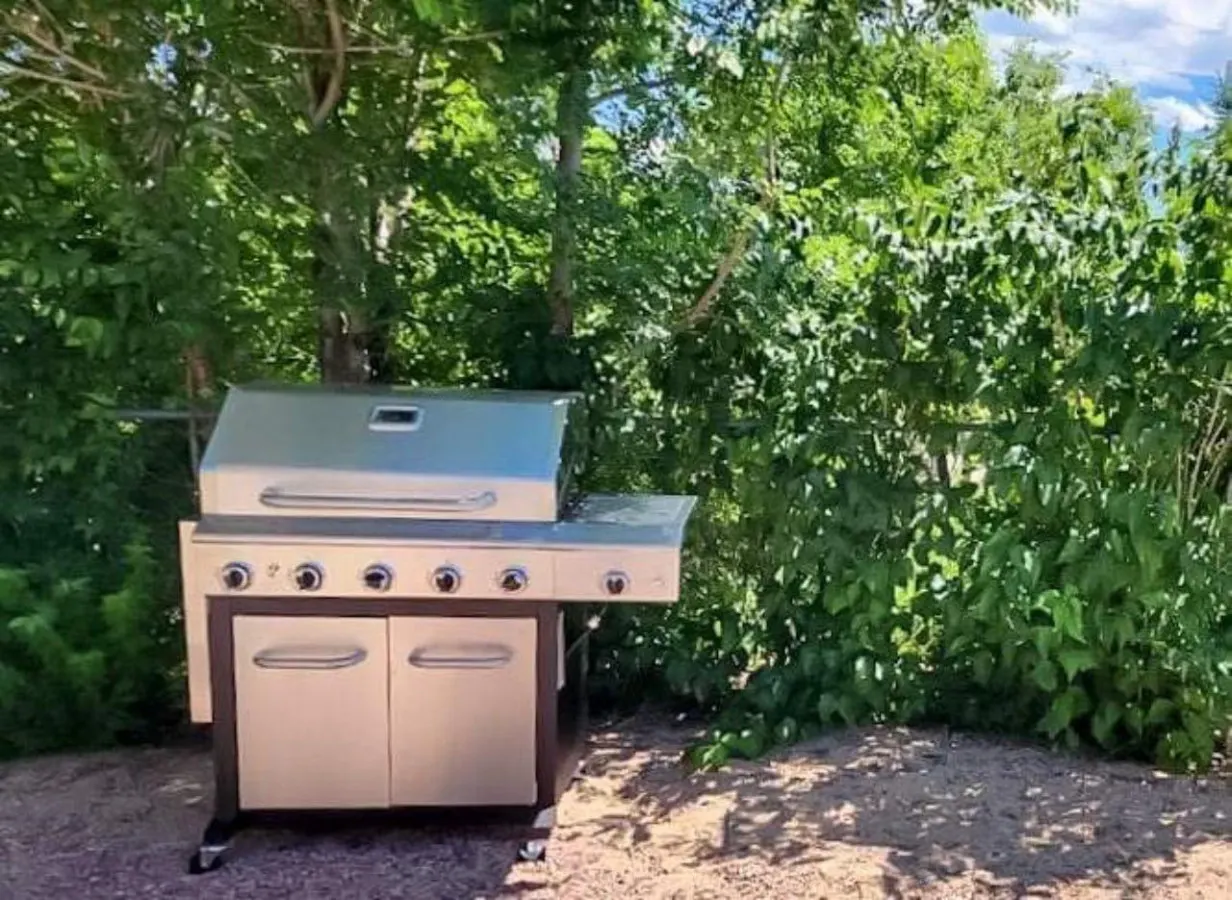 Well-Stocked, Family Friendly Home on the Westside 18