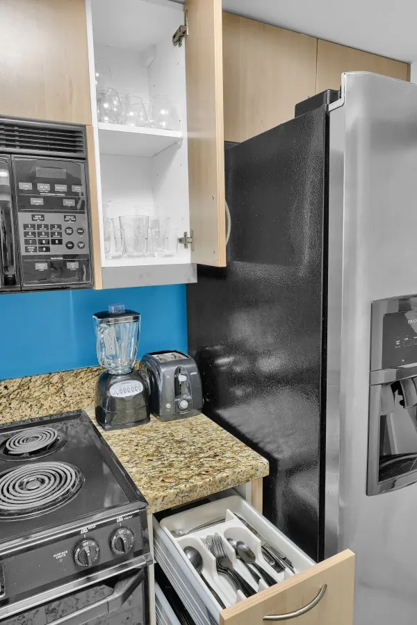 SF Relaxing Condo Hotel in the Grove, Free Parking 12